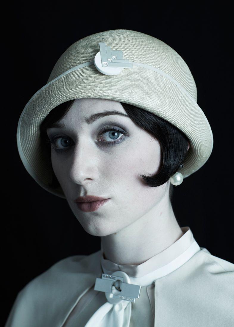 786x1100 Elizabeth Debicki Beautiful And Hot Picture And Wallpaper