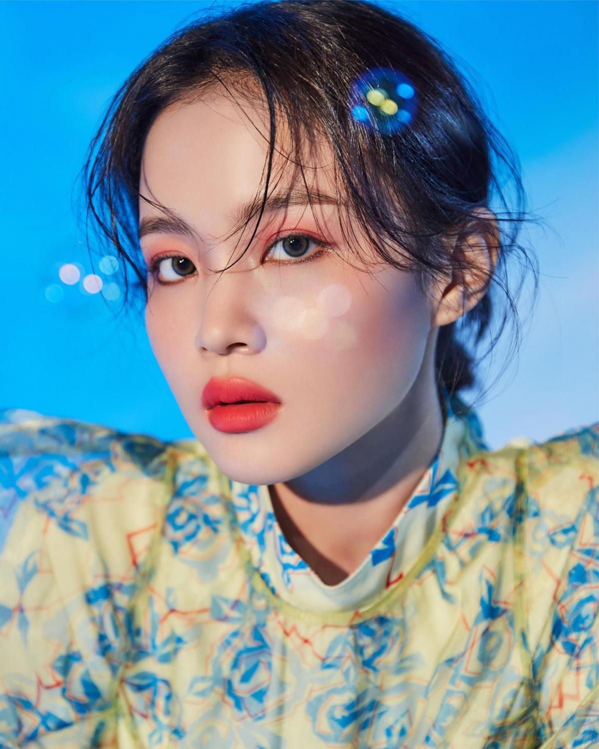 1200x1500 Lee Hi Is NARS' Muse For 'Air Matte Lip Color' Campaign