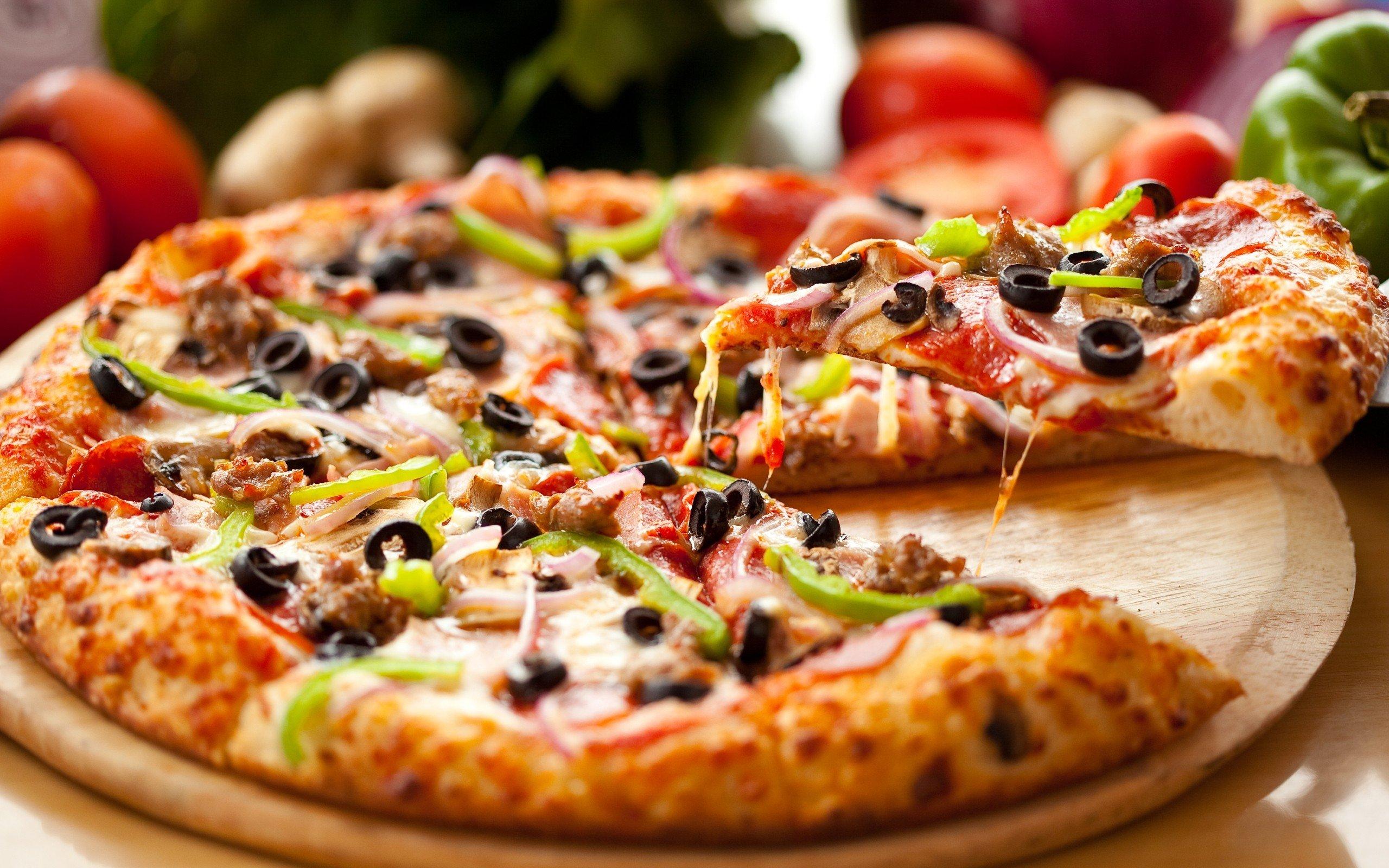 Food Pizza Wallpapers - Top Free Food Pizza Backgrounds - WallpaperAccess