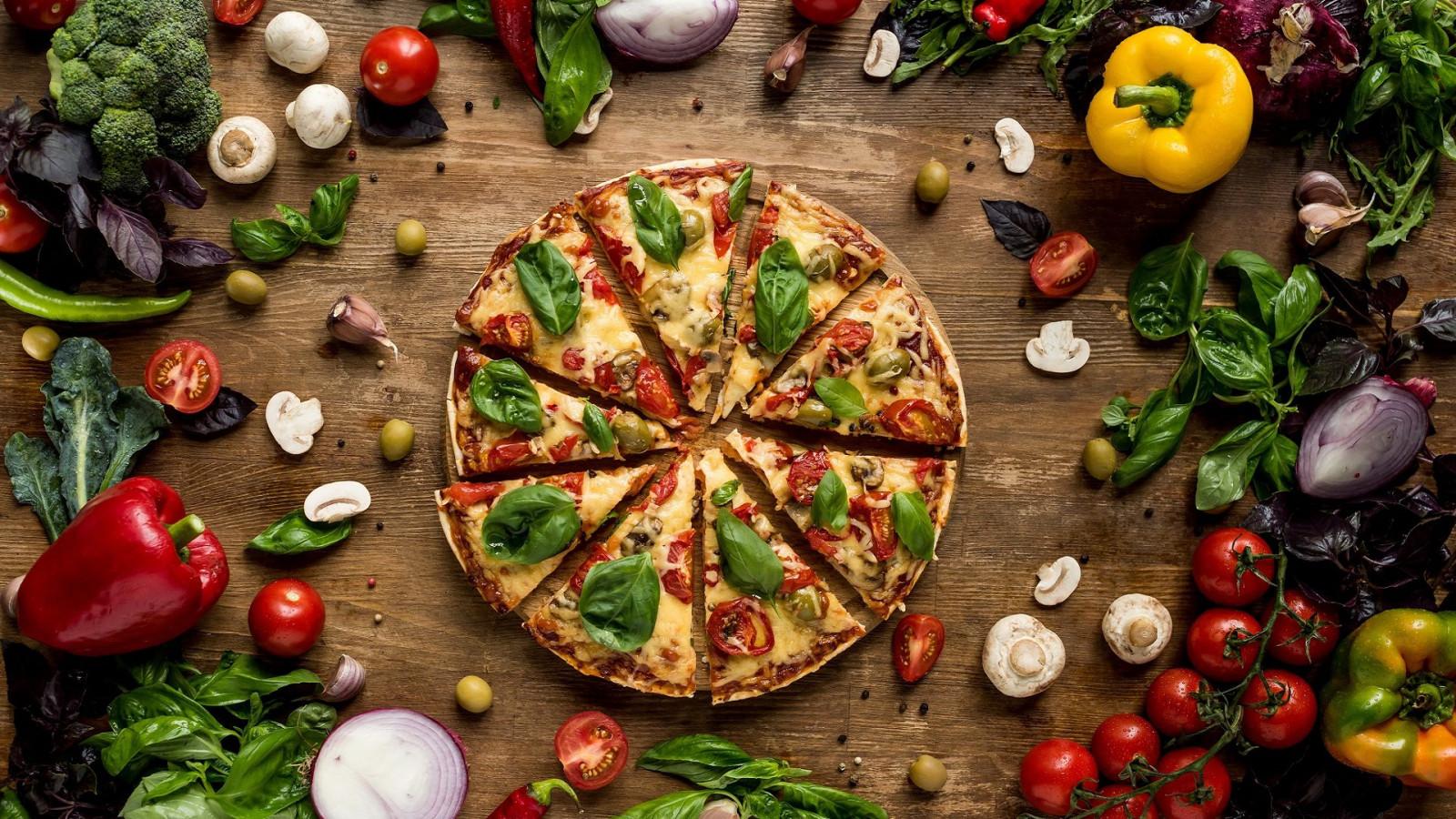 1600x900 Pizza Background Wallpaper 61694