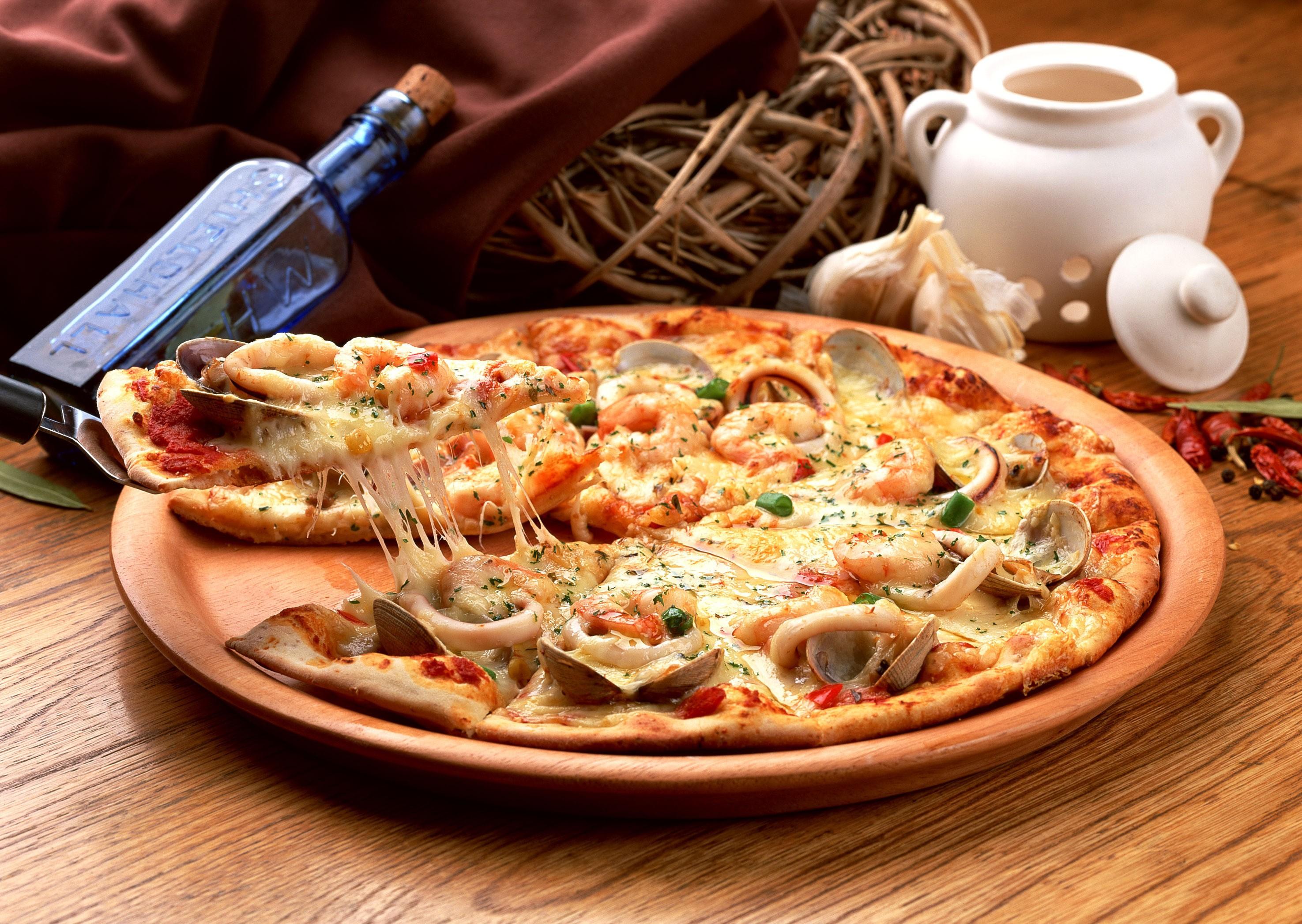 2950x2094 Pizza Wallpaper