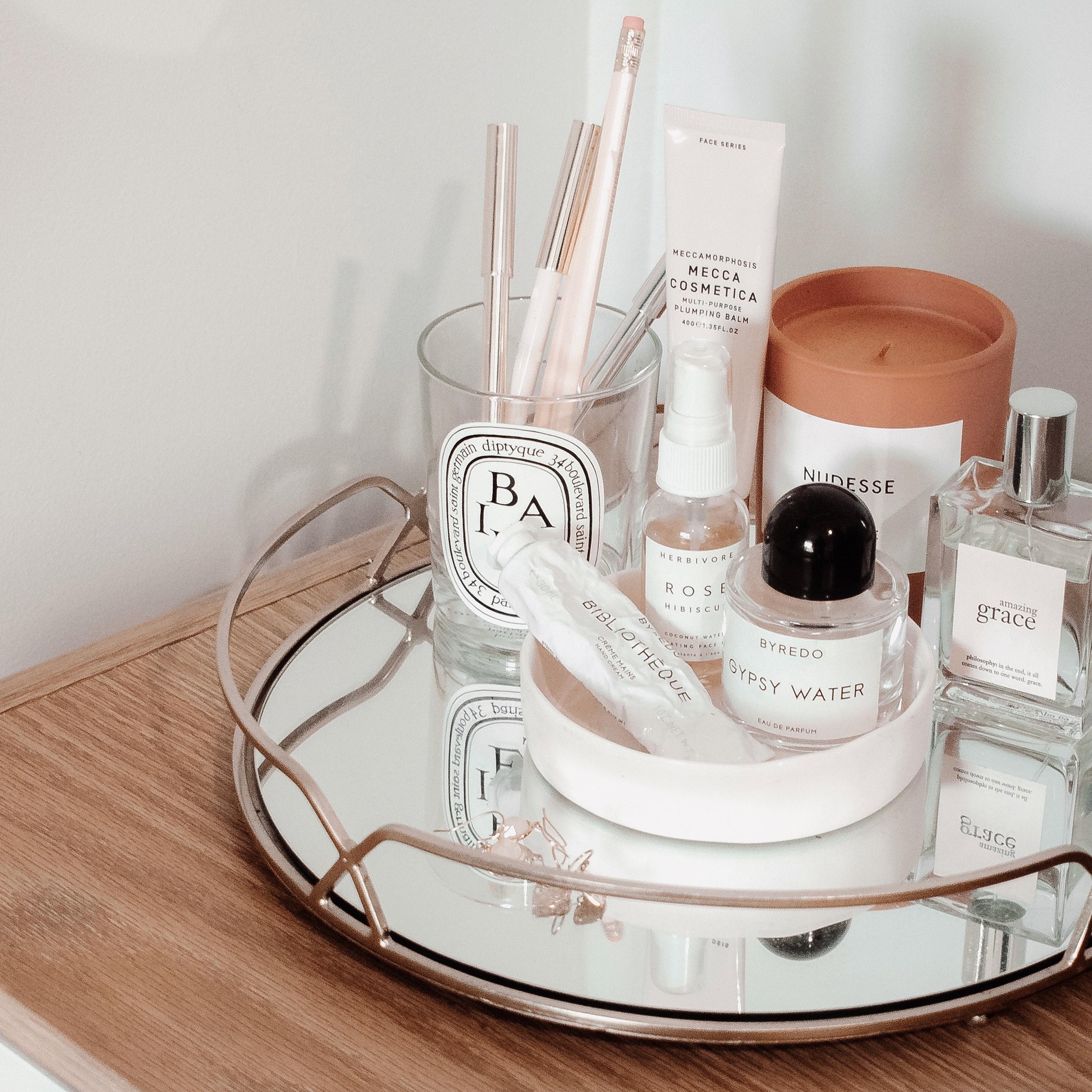 2885x2885 Best Free Beauty Products & Image · 100% Royalty Free HD Downloads