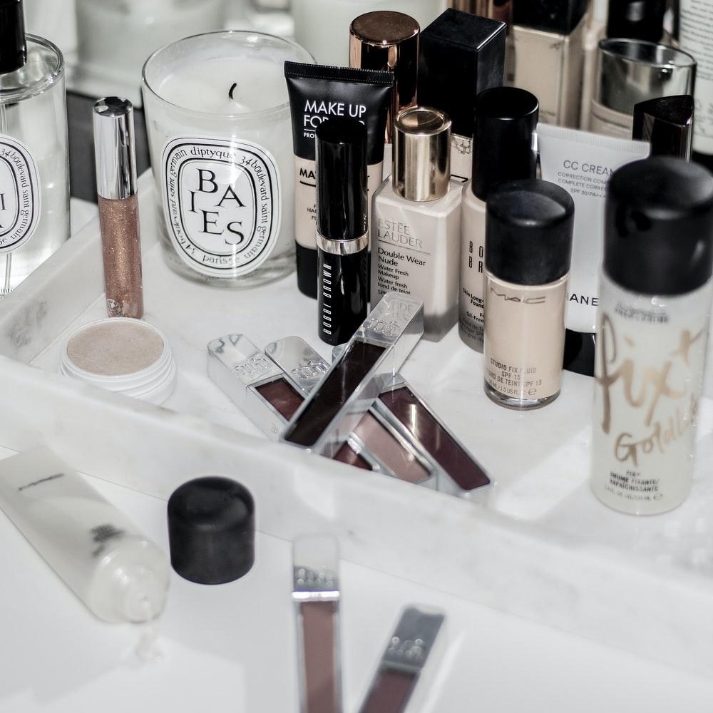 1000x1000 Beauty Products Picture. Download Free Image