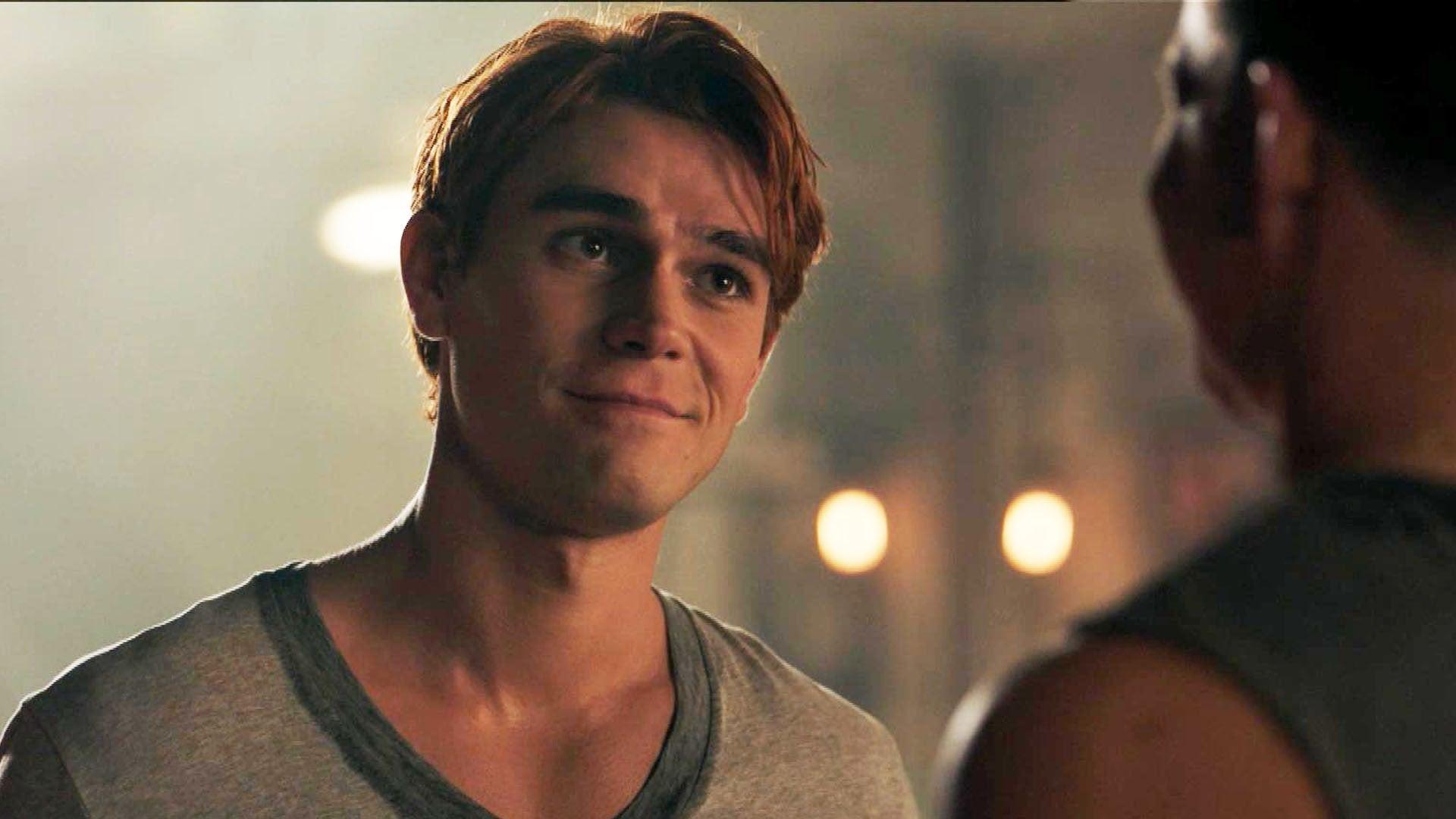 1920x1080 Riverdale': KJ Apa Talks Season Kissing Safely on Set and Archie's Excessive Shirtless Scenes