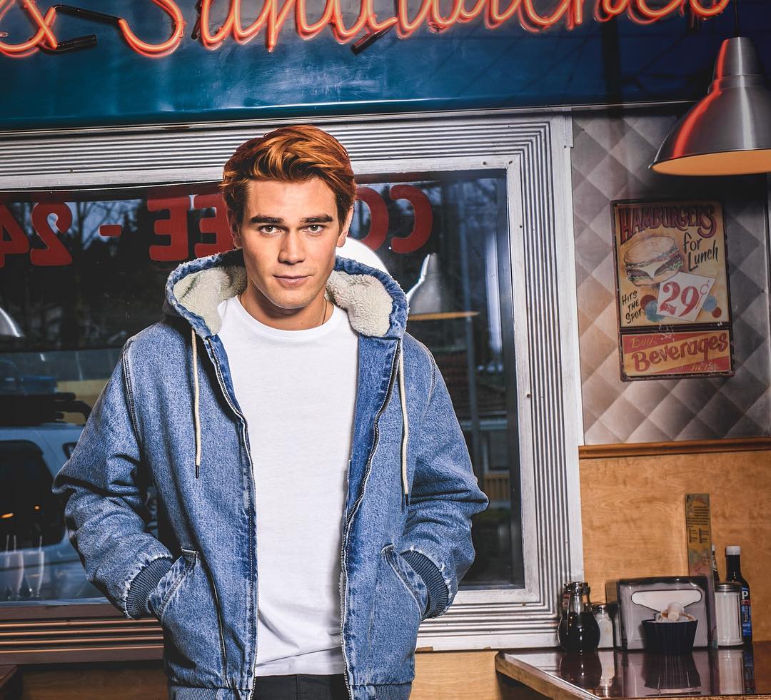 1080x981 Archie Andrews (Riverdale) picture