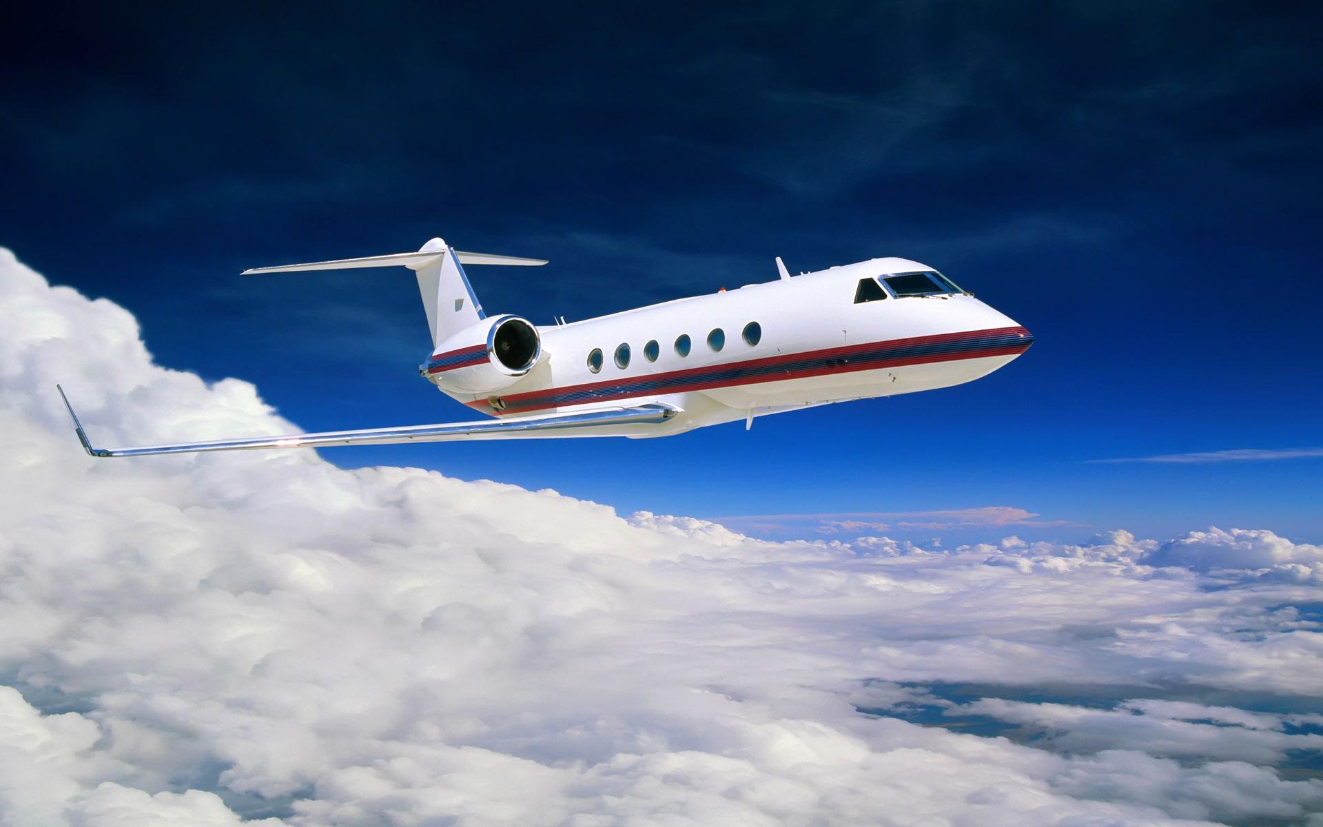 1920x1200 A small civilian aircraft Desktop wallpaper 1920x1200