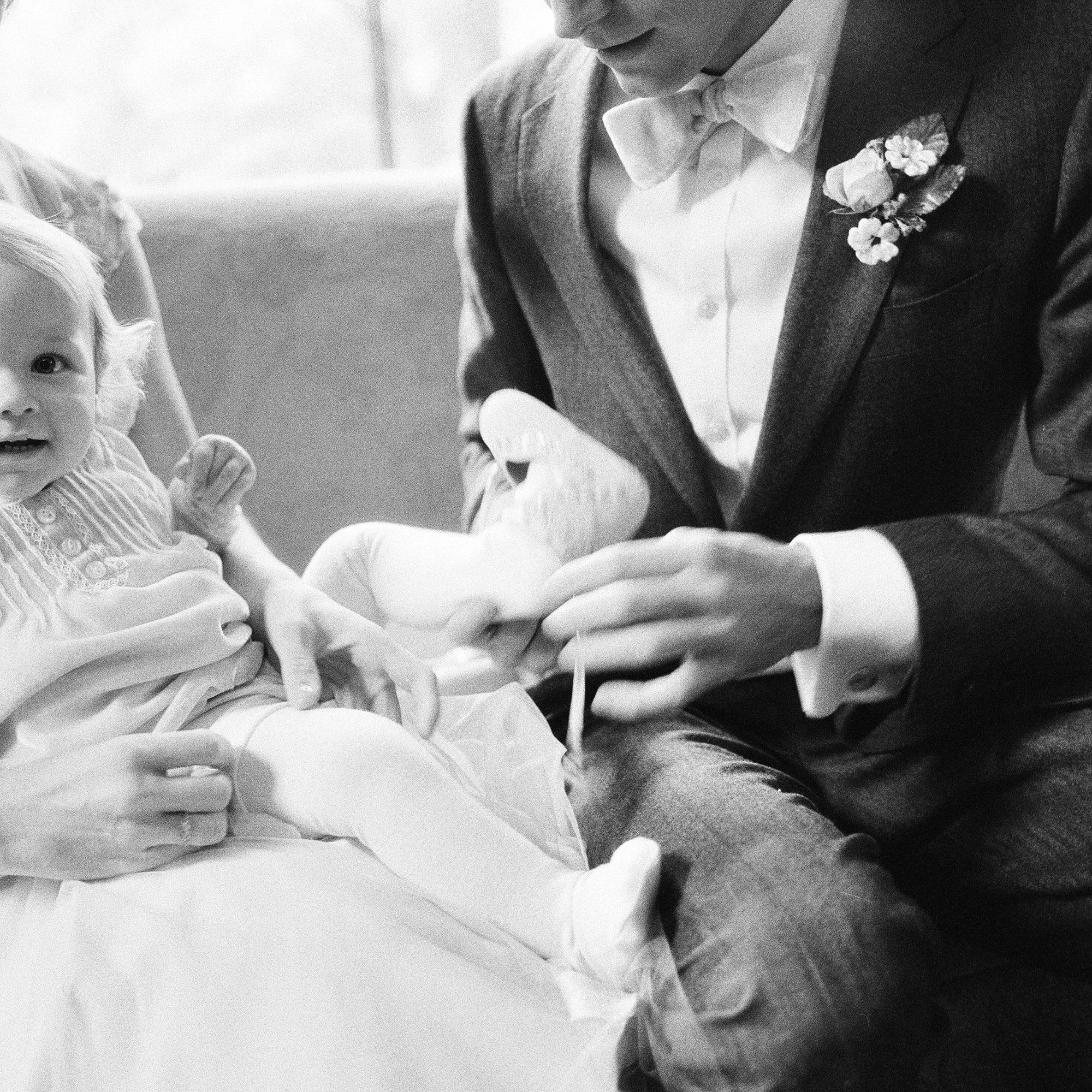 2000x2000 Emotional Father Daughter Wedding Photo