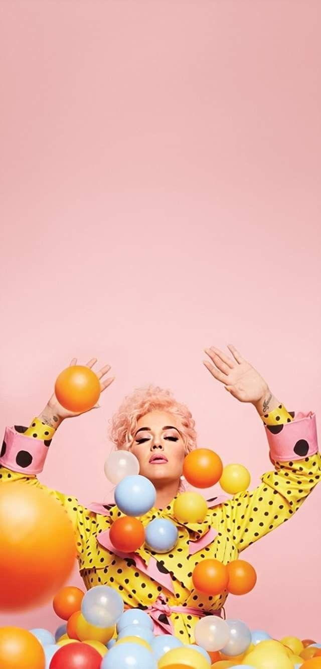 640x1333 Katy Perry Smile 1. Capas de álbuns, Personagens