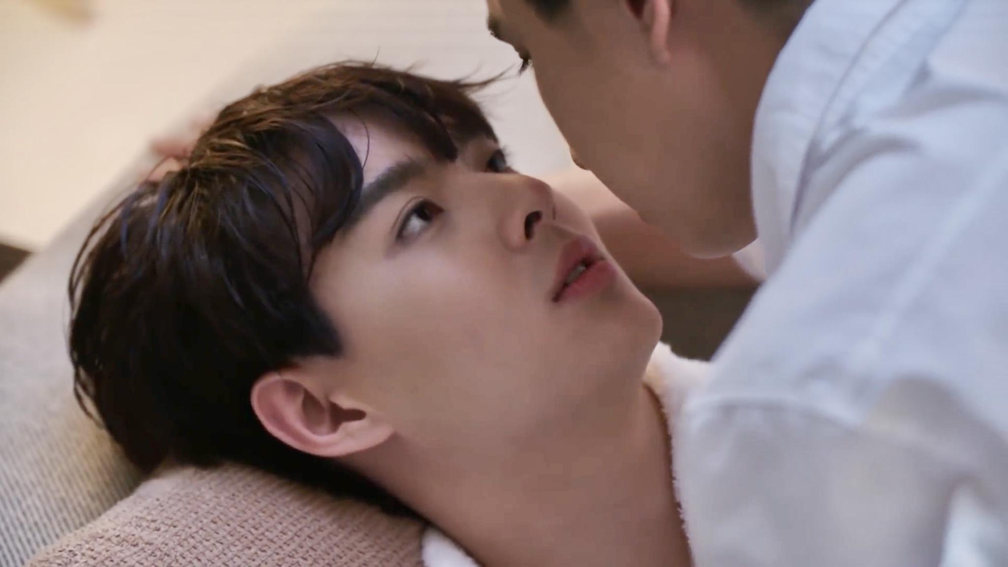 2048x1152 Love by Chance (TV Series 2018–2020)