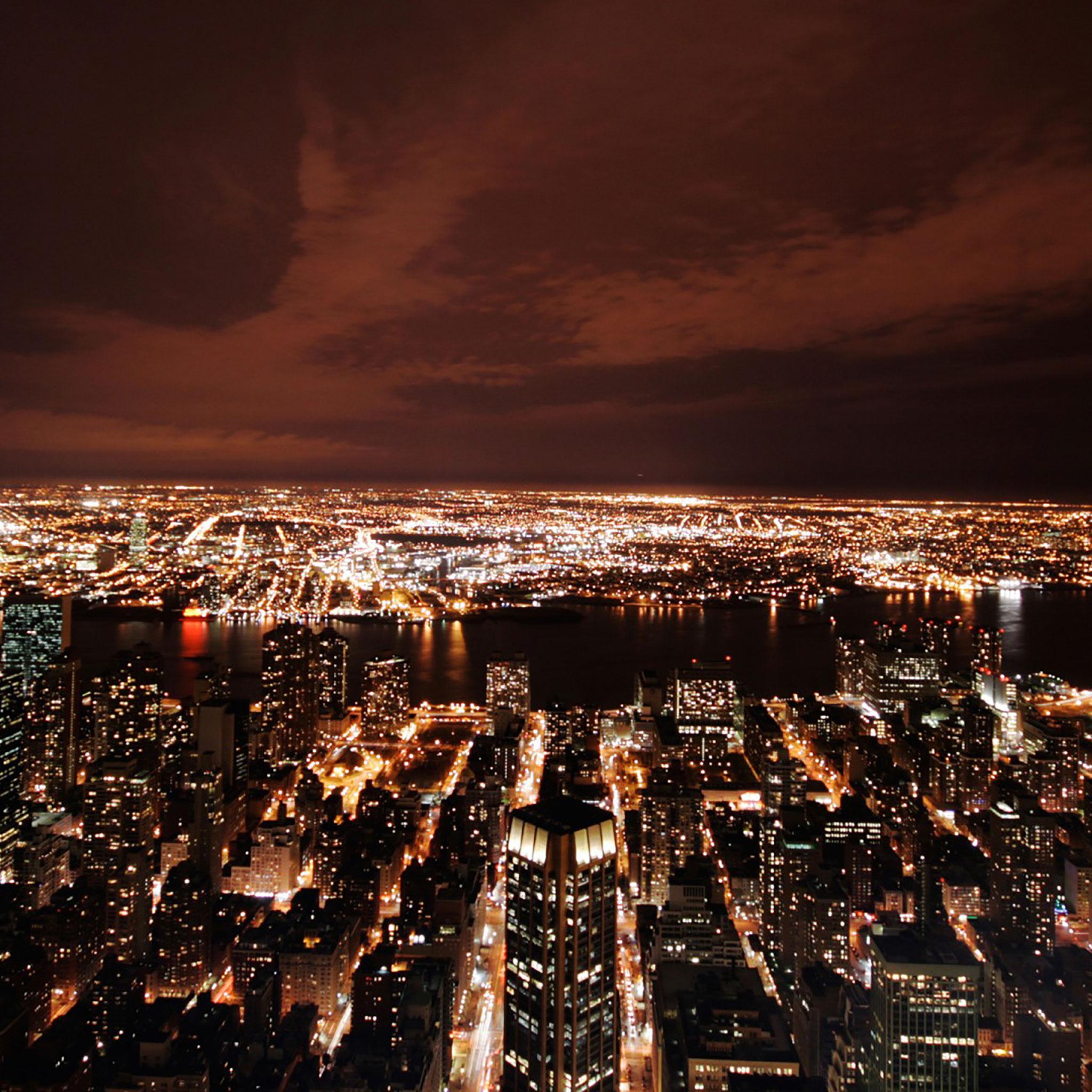 2048x2048 HD City iPad Wallpaper