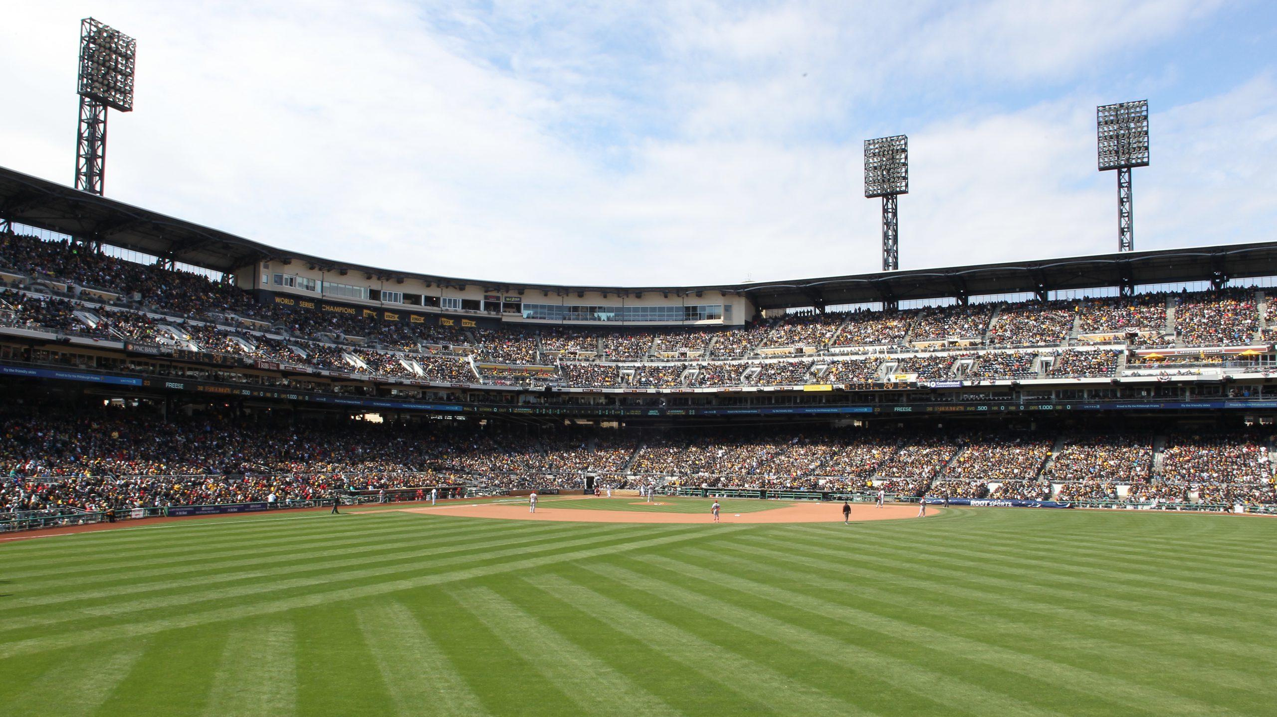 2560x1439 The Shirtless Fan at PNC Park Doesn't Impact the Outcome of the Game