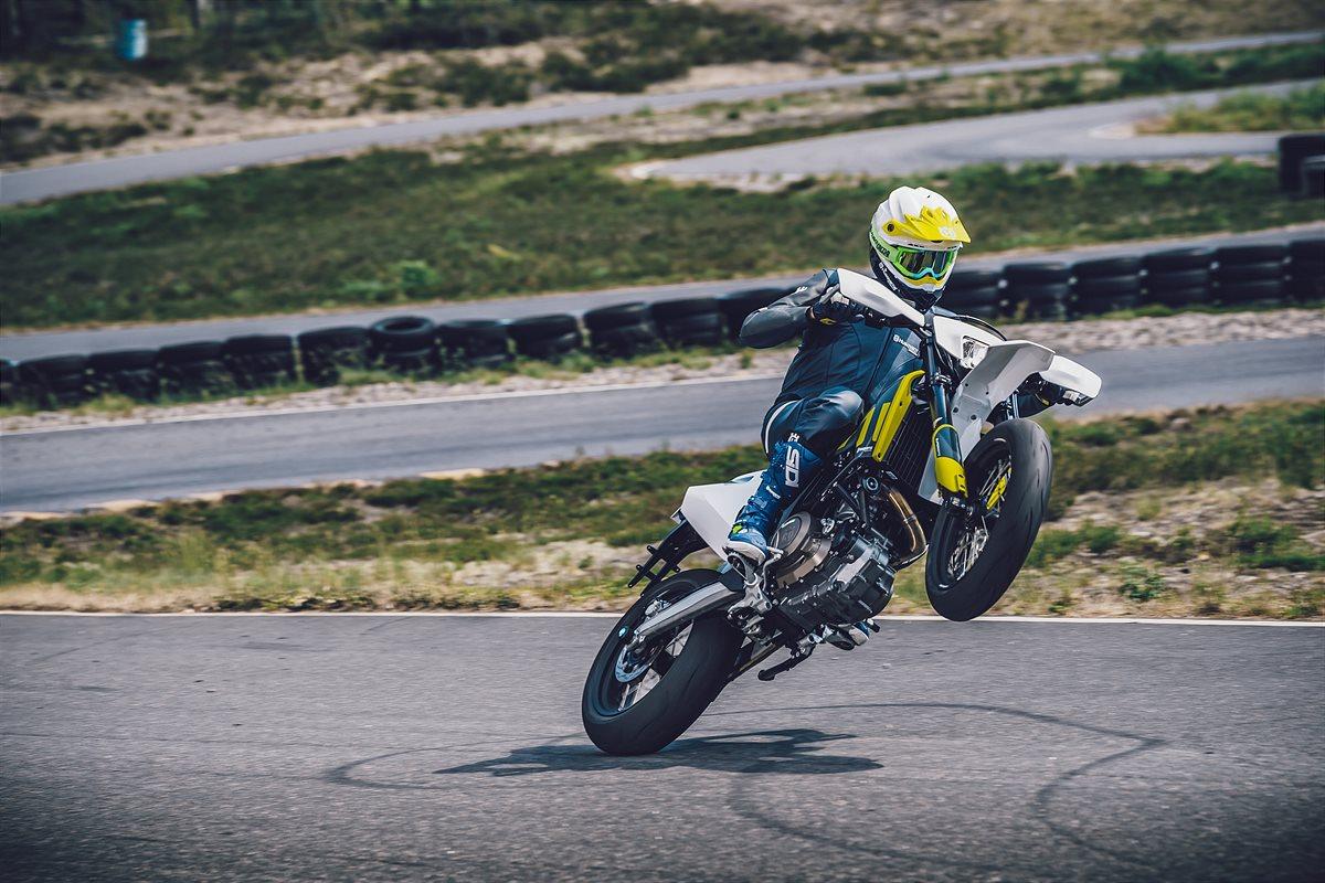 1200x800 HUSQVARNA MOTORCYCLES' 701 SUPERMOTO AND 701 ENDURO 2020 MODELS HIT DEALER FLOORS
