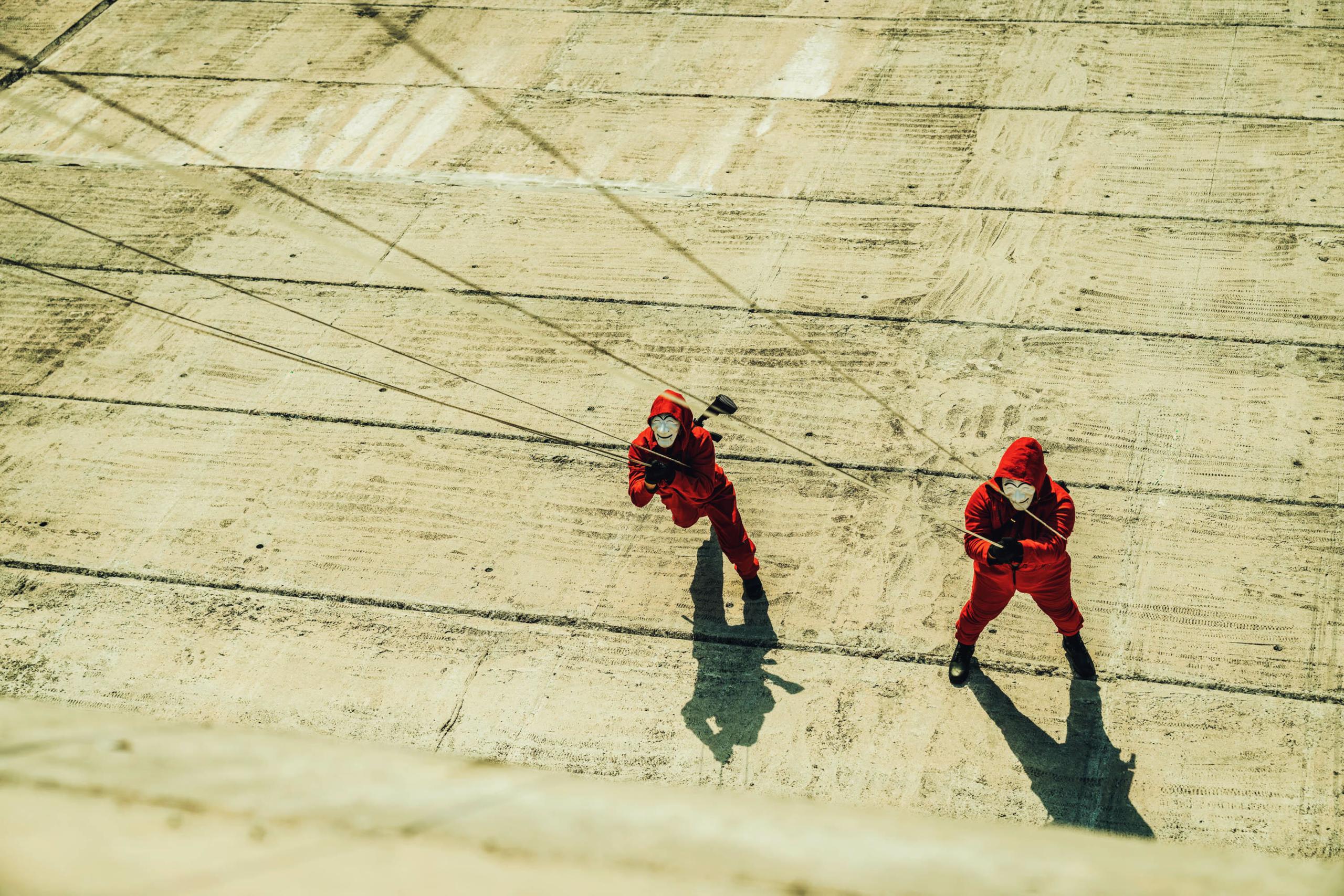 2560x1707 Money Heist: Korea