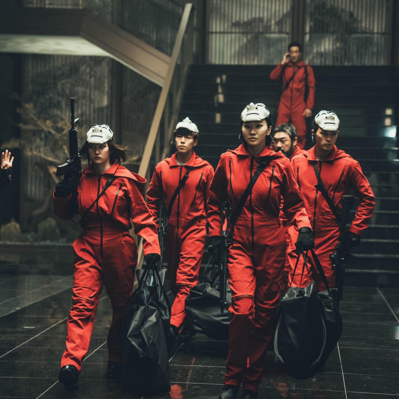 1600x1600 Money Heist: Korea' Review: An Intriguing Tale Of Nail Biting Missions