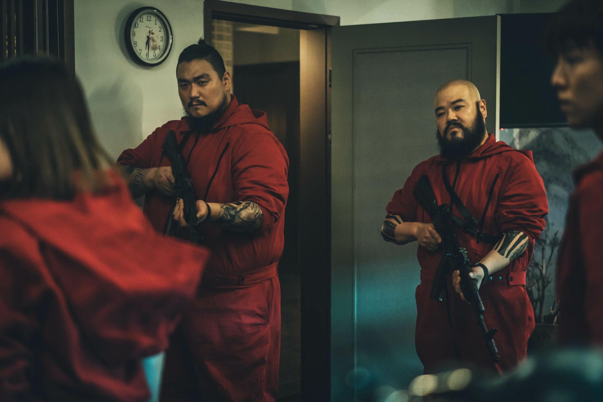1920x1280 Money Heist: Korea
