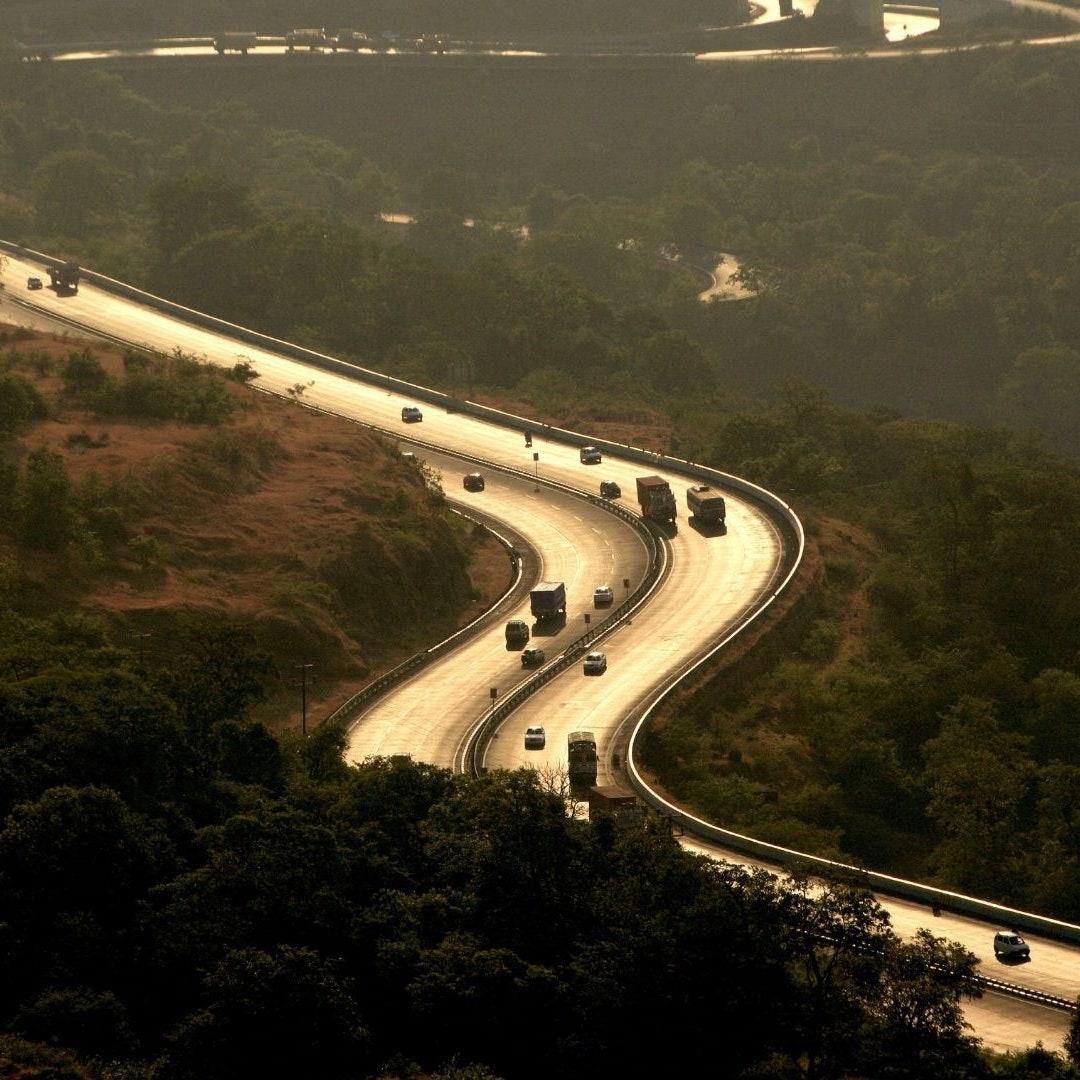 1080x1080 projects that will change how we travel from Mumbai to Pune. Condé Nast Traveller India