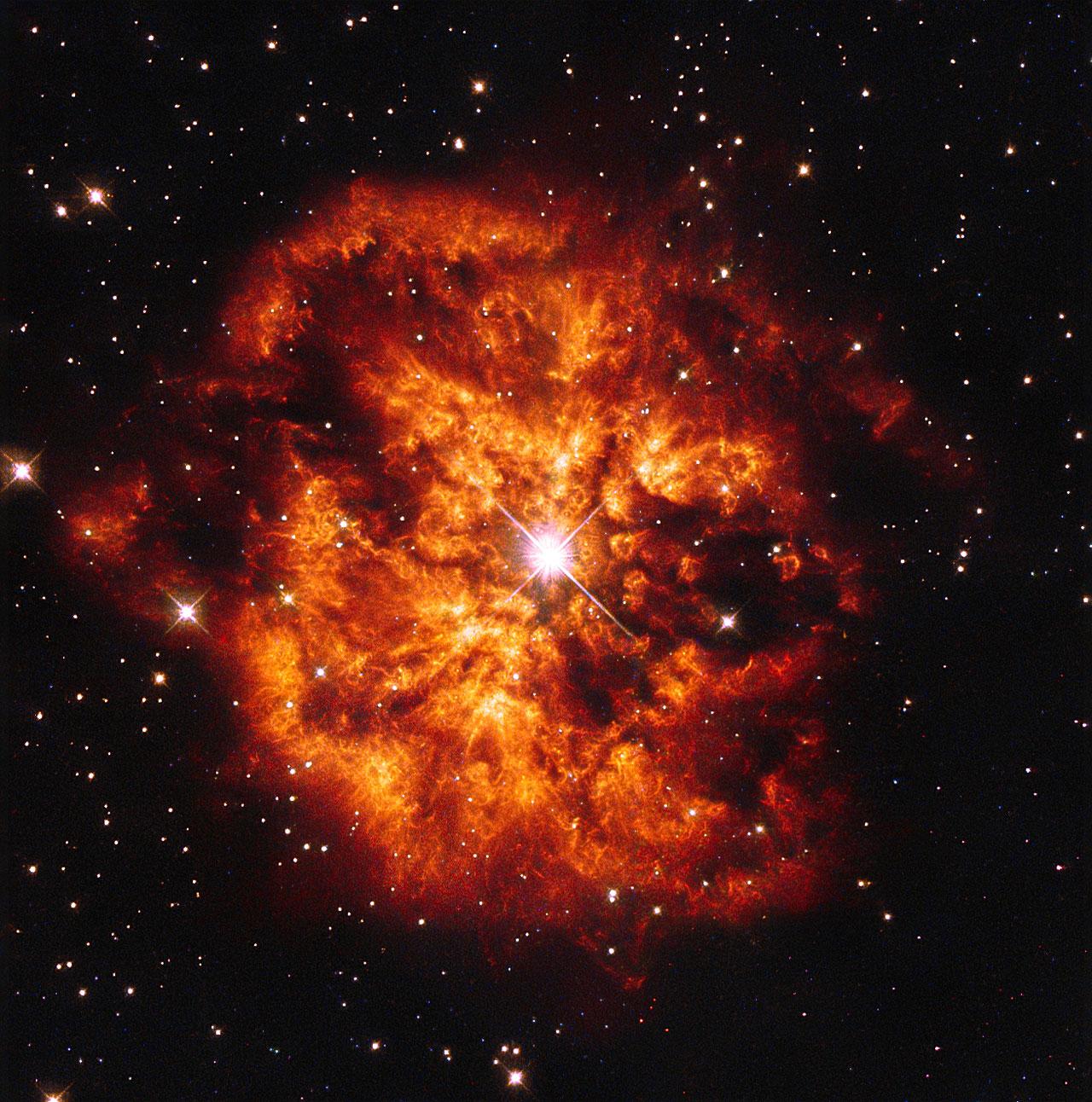 1280x1292 A Hubble Cosmic Couple