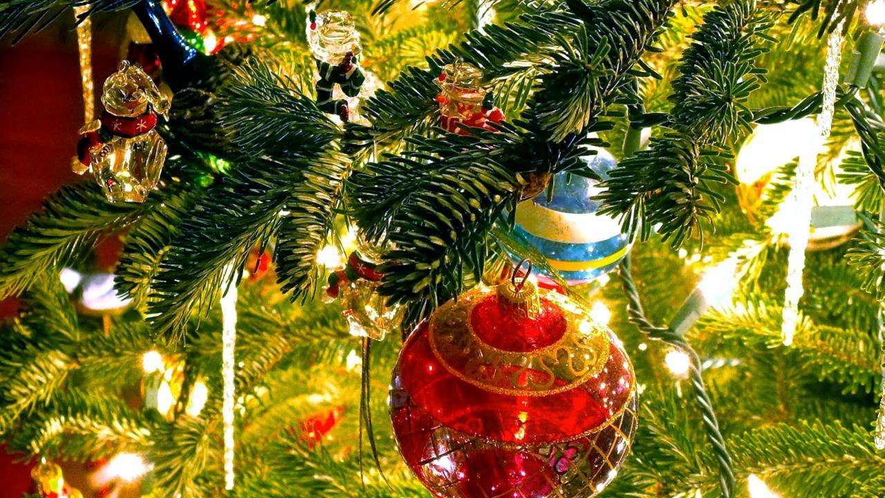 1280x720 Christmas decoration Wallpaper 18 X 1850
