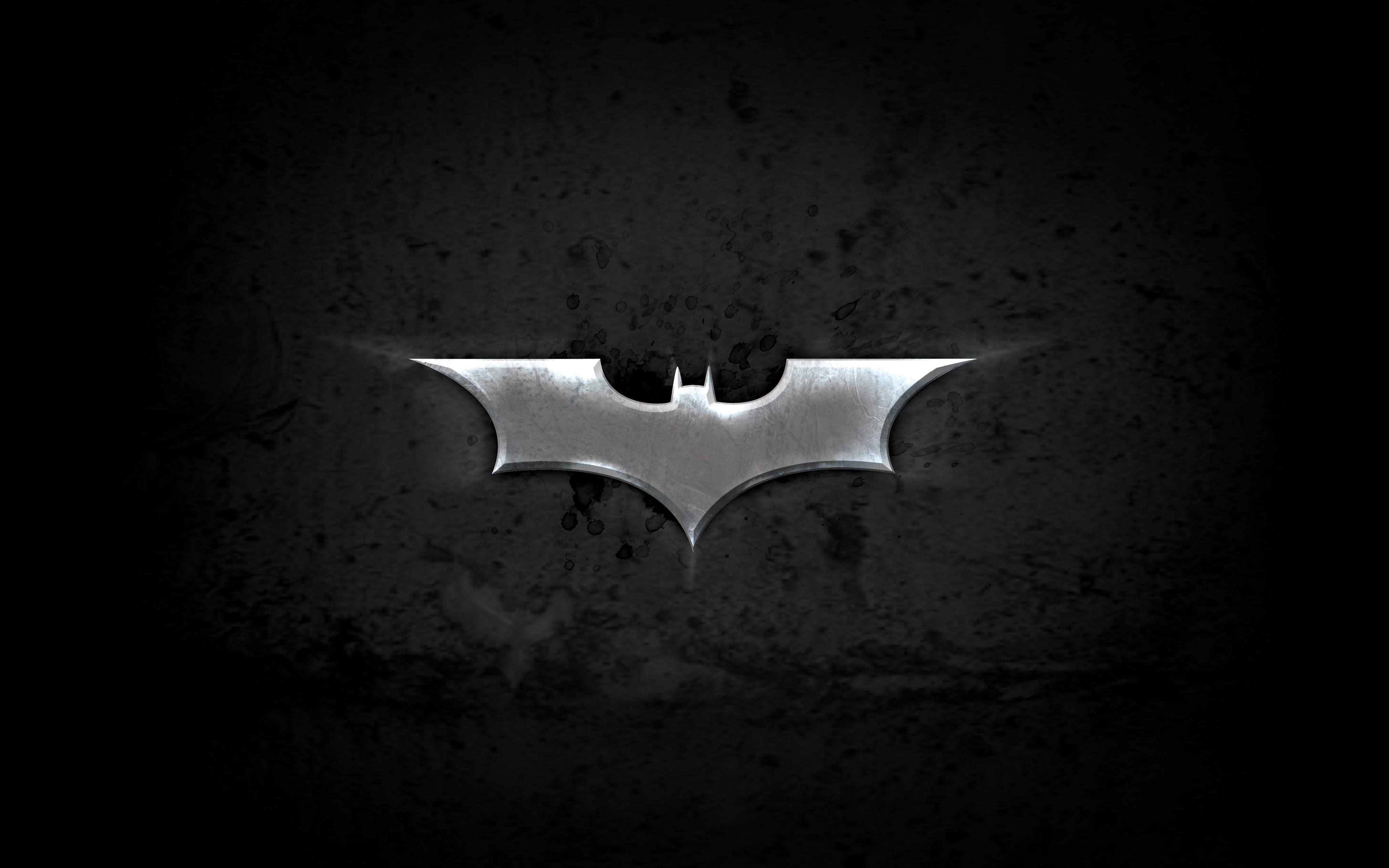 4000x2500 Black Batman Wallpaper
