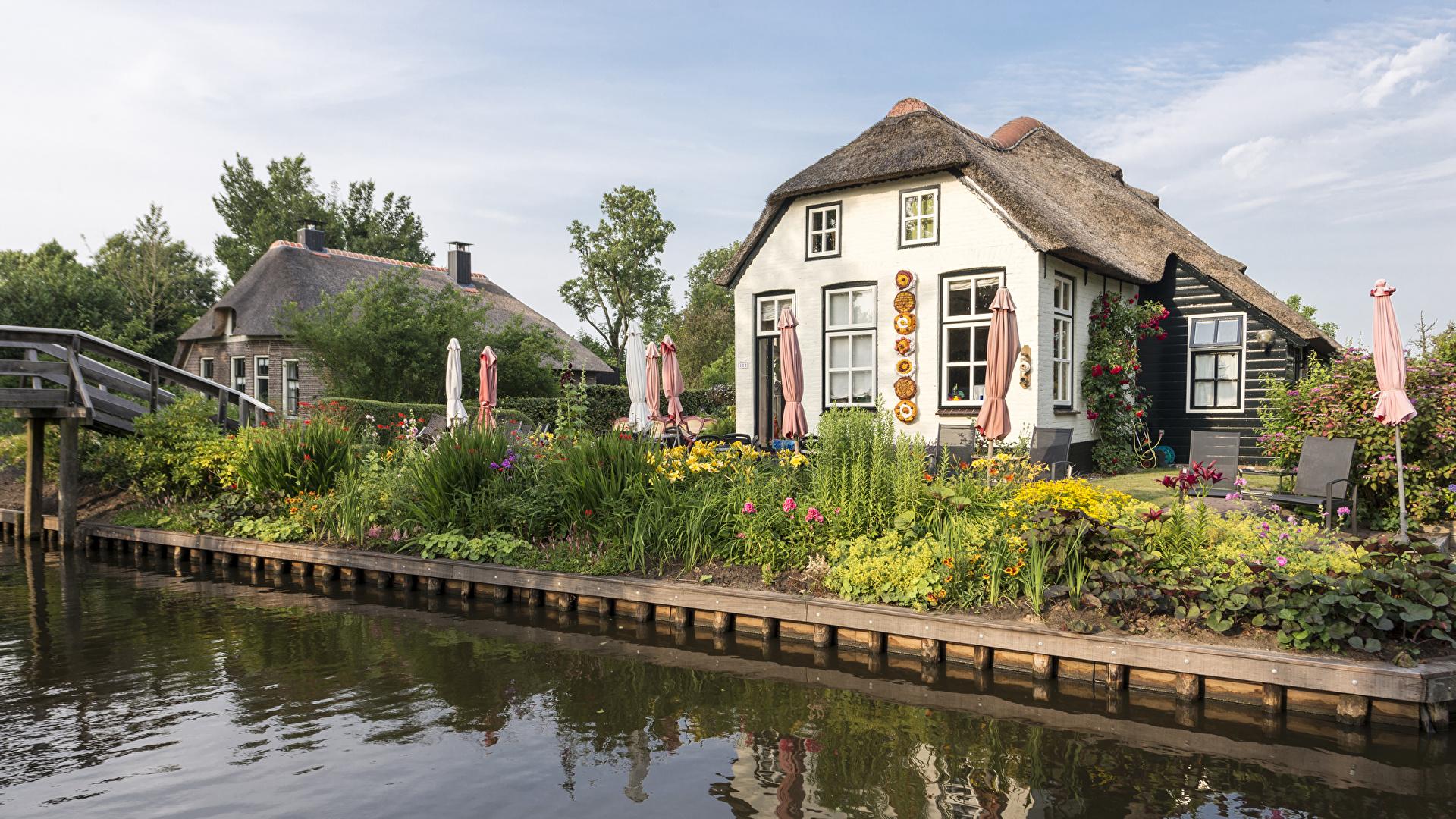 1920x1080 Desktop Wallpaper Netherlands Village Giethoorn Canal 1920x1080