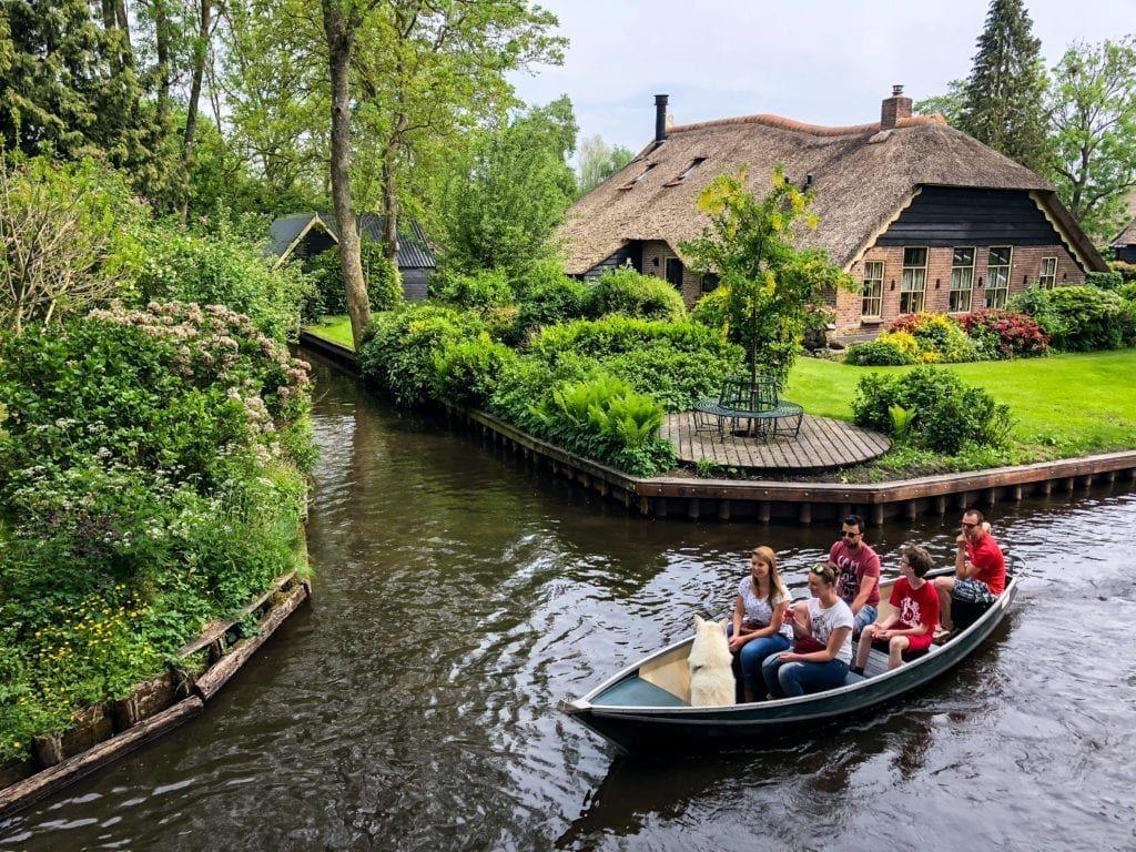 1024x768 Weekend Getaway: The Car Free Community Of Giethoorn, Netherlands. Life In Düsseldorf. Giethoorn, Netherlands, Weekend Getaways