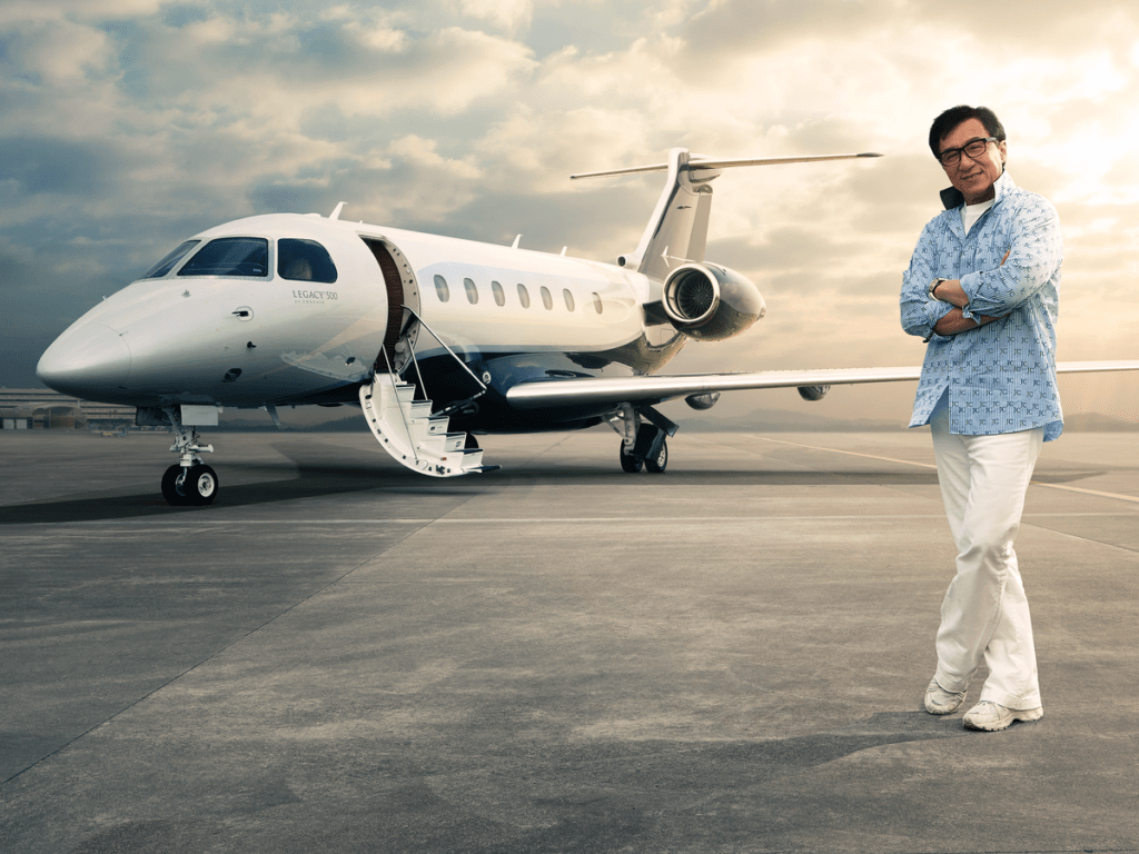 1024x768 What celebrities have their own private jet?