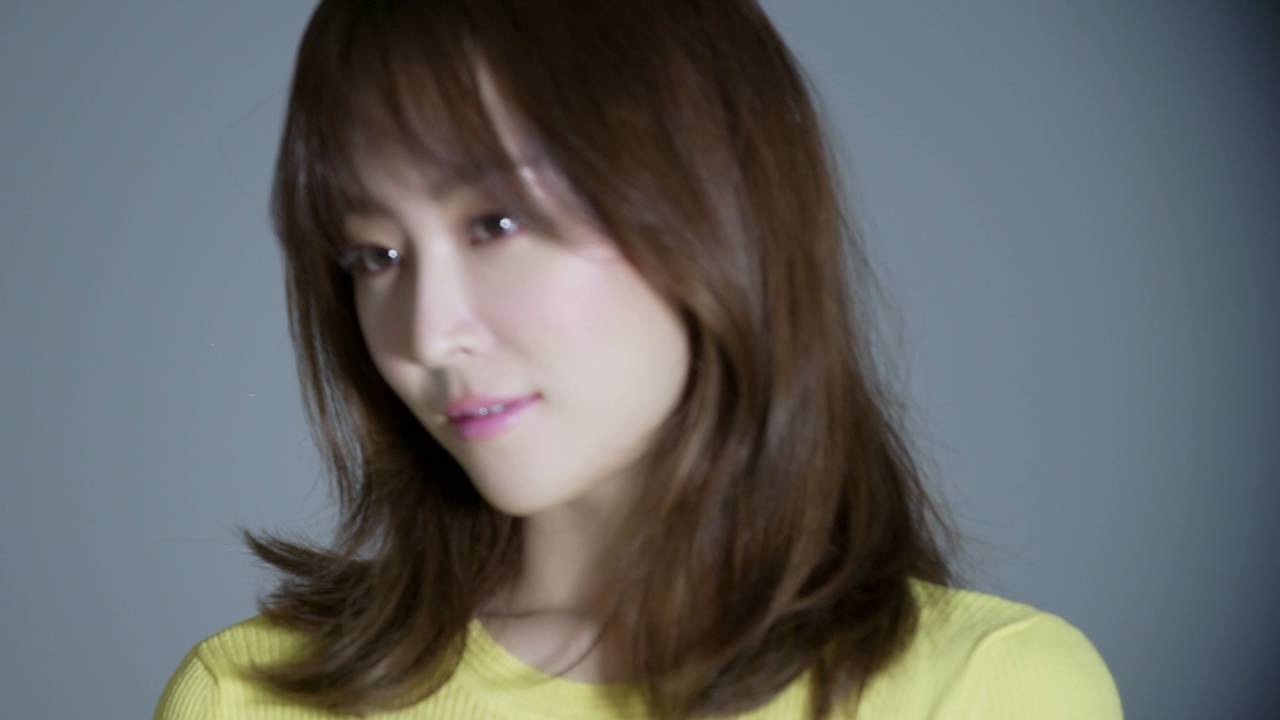 1280x720 CARLYN X SEO HYUN JIN 16 FW AD