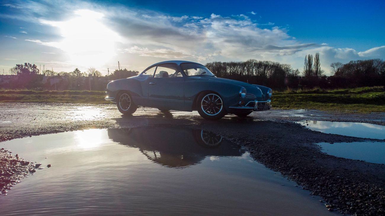 1300x731 VW Karmann Ghia