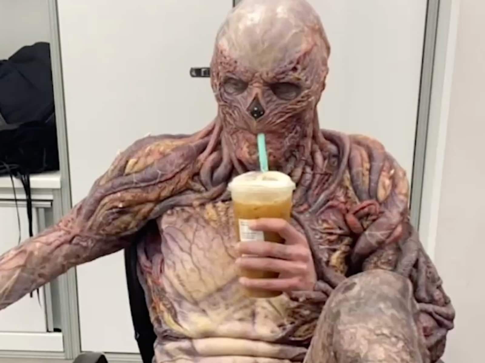 1600x1200 How Did Jamie Campbell Bower From Stranger Things Pee in Vecna Costume?