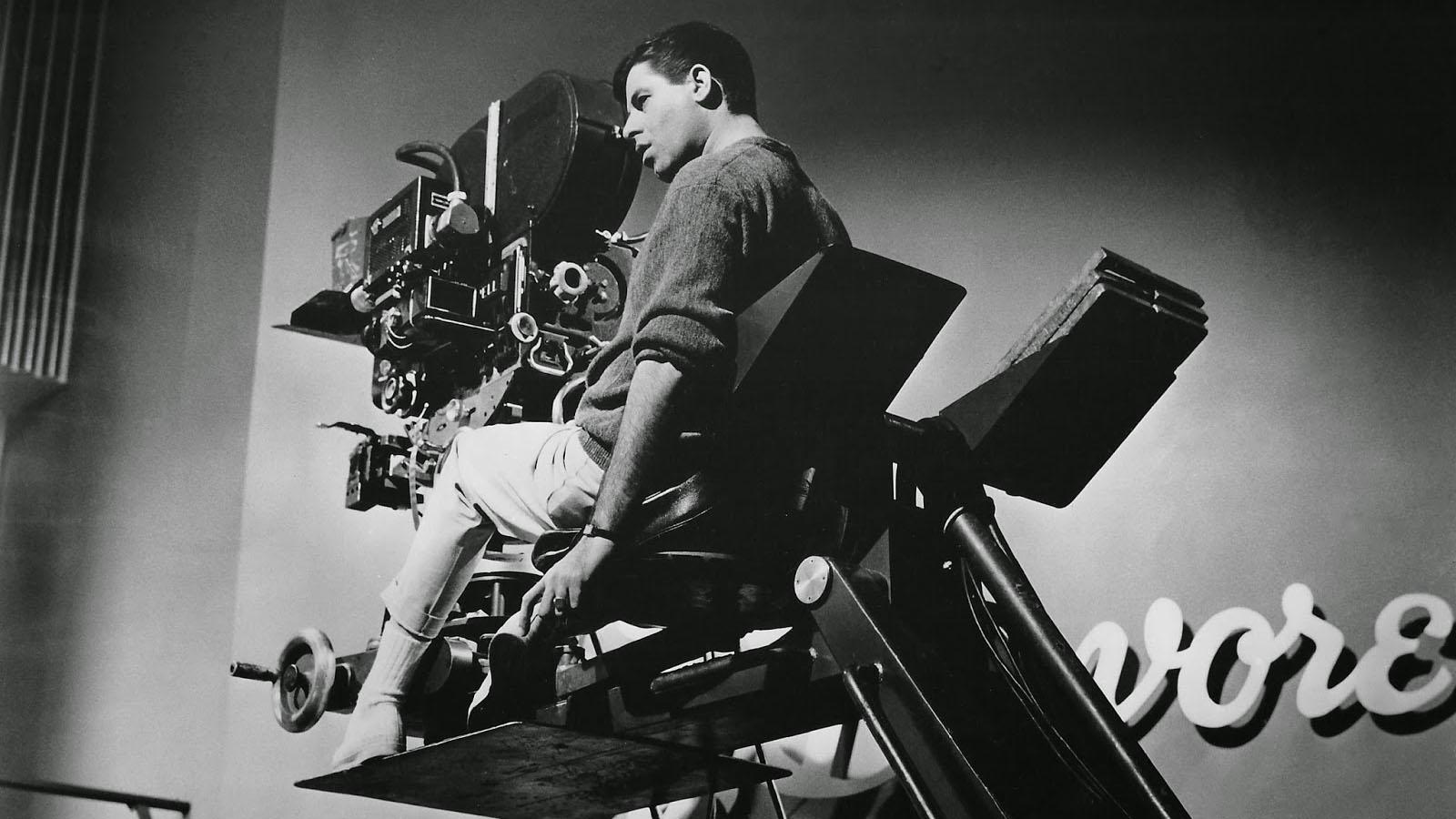 1600x900 Jerry Lewis, 1926–2017. Current. The Criterion Collection