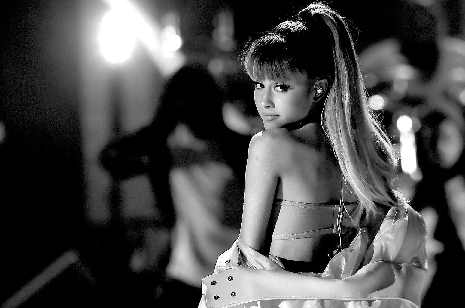 1548x1024 Ariana Grande's 'Dangerous Woman' Tiara: How to Buy It
