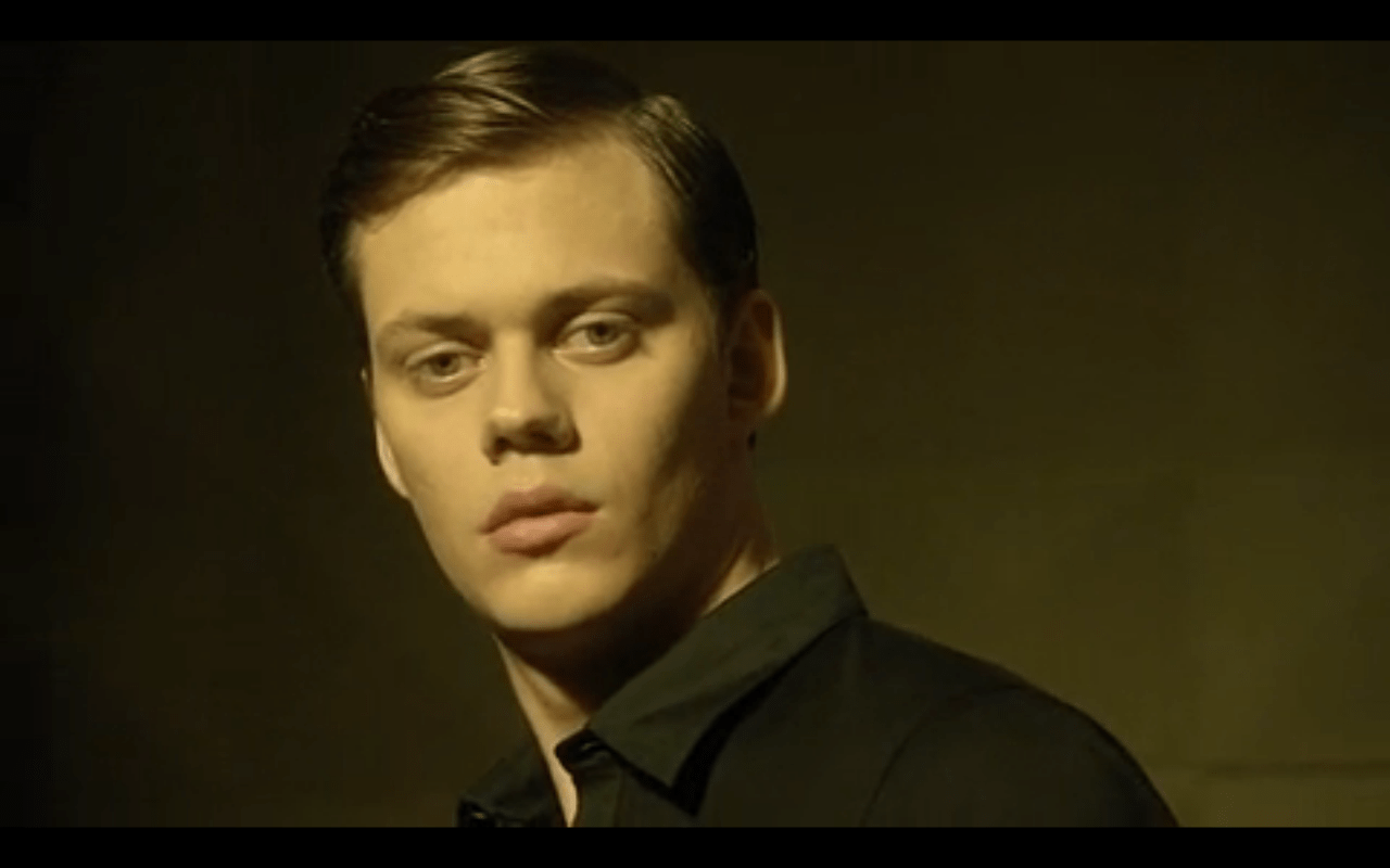 1280x800 Bill Skarsgård