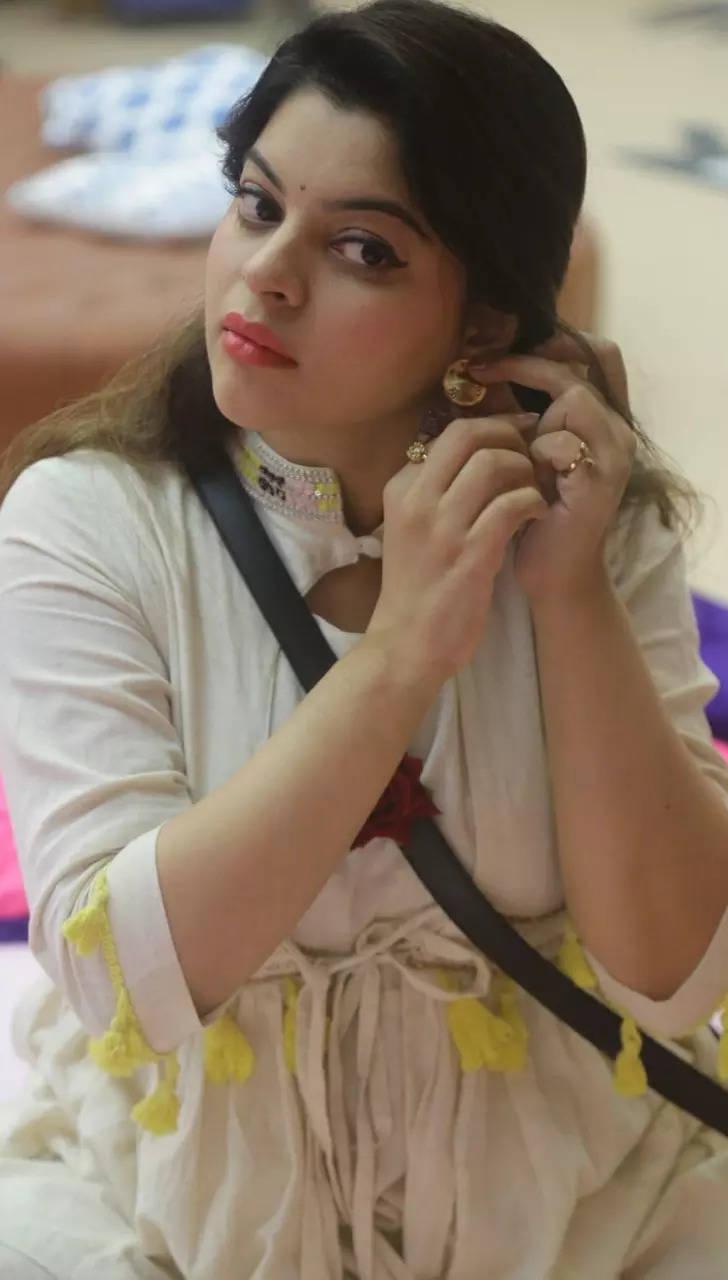 728x1280 Bigg Boss Marathi 3 Fame Sneha Wagh's Breath Taking Picture. Times Of India