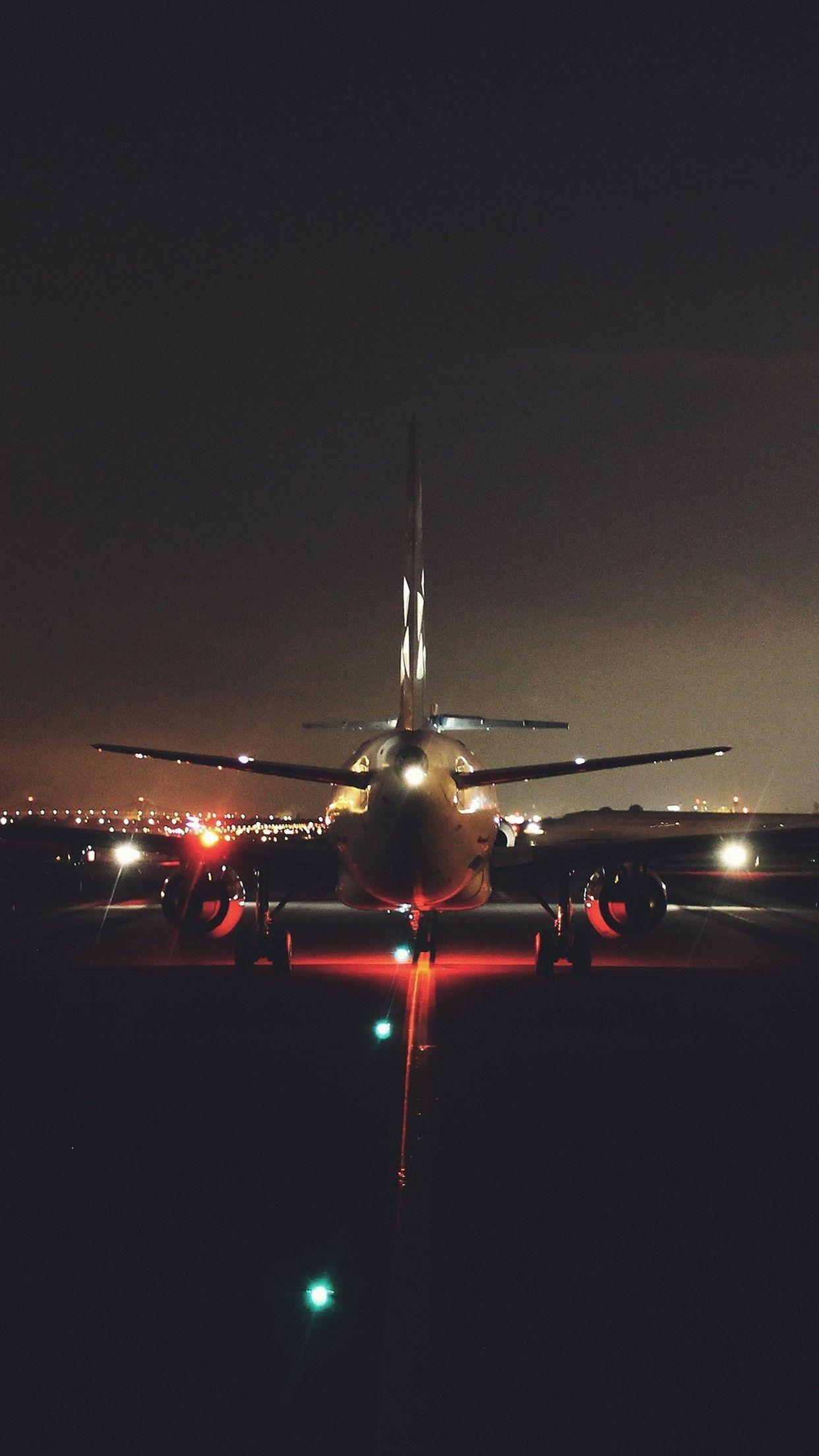 1242x2208 Airplane Wallpaper