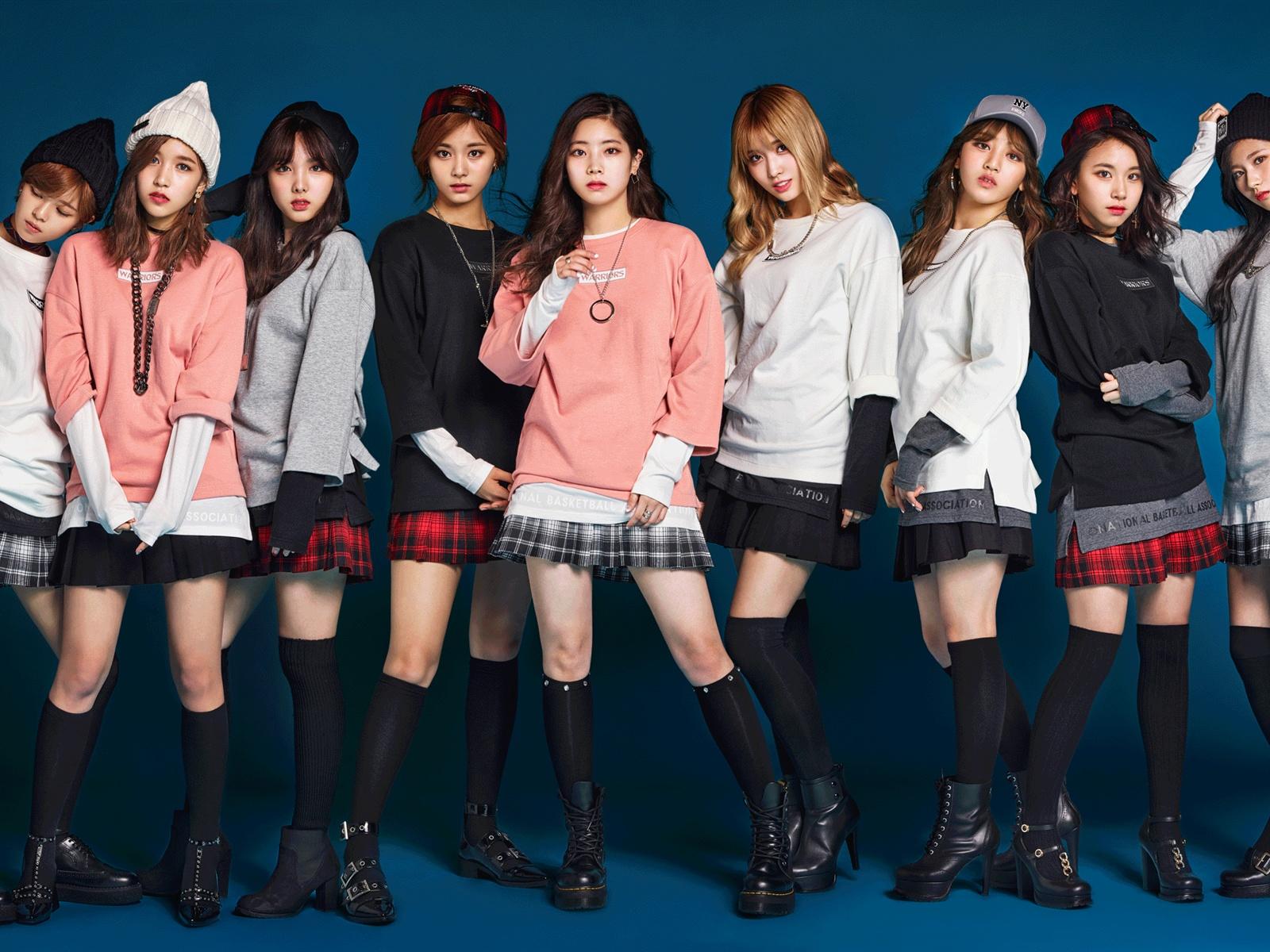 1600x1200 Wallpaper TWICE, Korean music girls 04 2560x1440 QHD Picture, Image