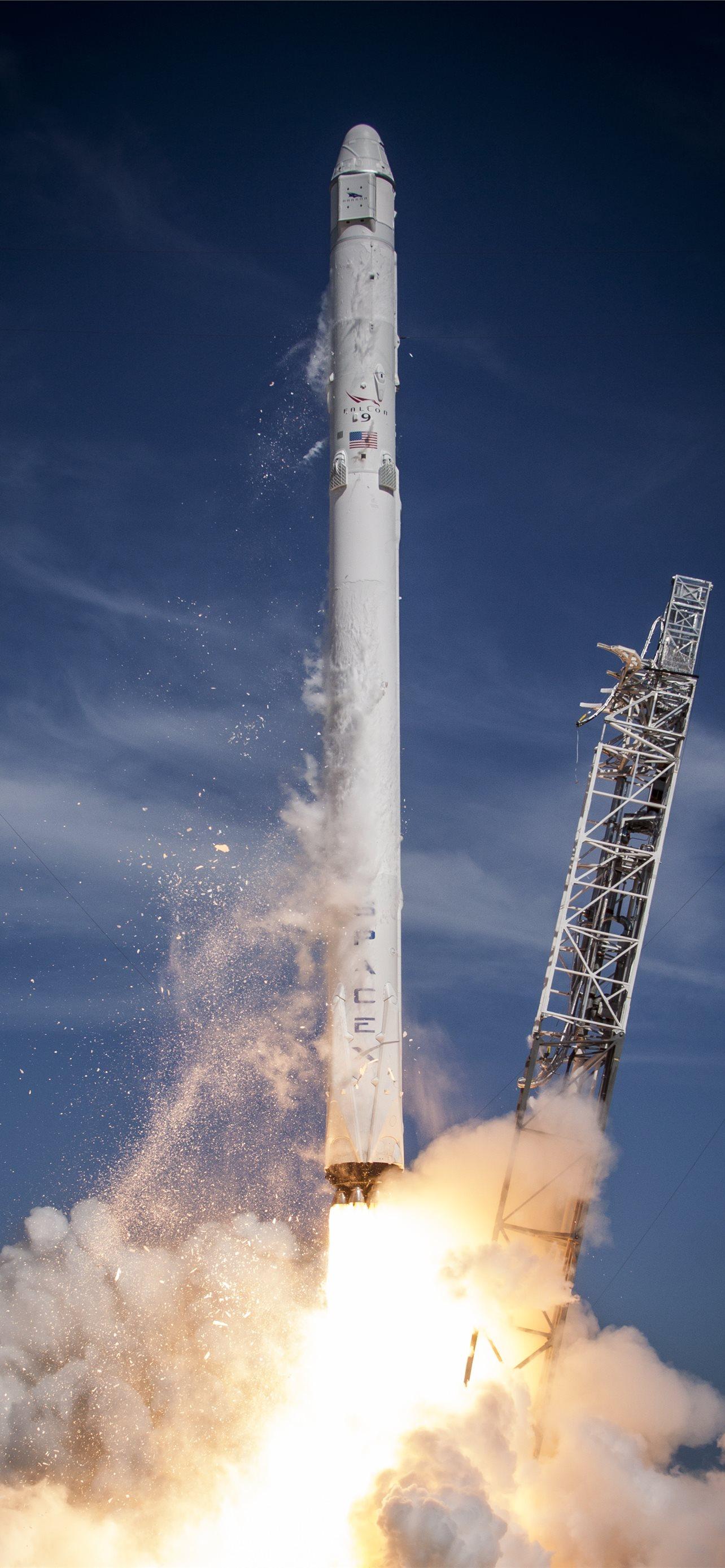 1284x2778 SpaceX Falcon 9 Rocket Dragon Cave iPhone Wallpaper Free Download