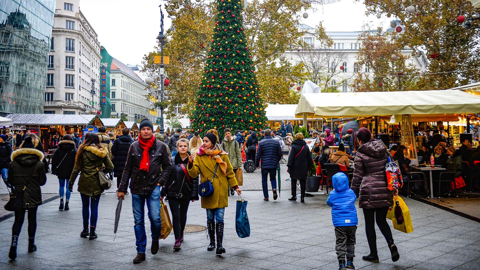 1600x900 Christmas markets 2020: Which events are going ahead?