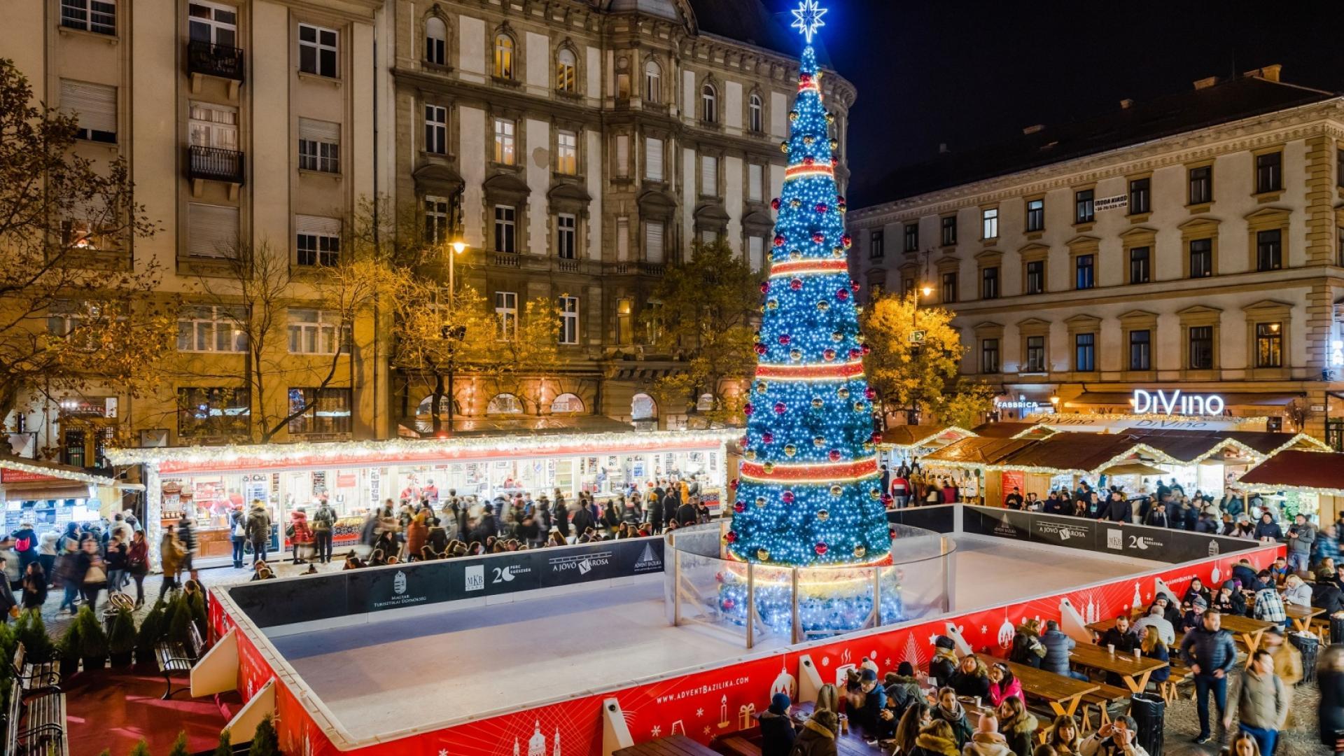 1920x1080 Budapest's Advent Feast at the Basilica named Best Christmas market in Europe