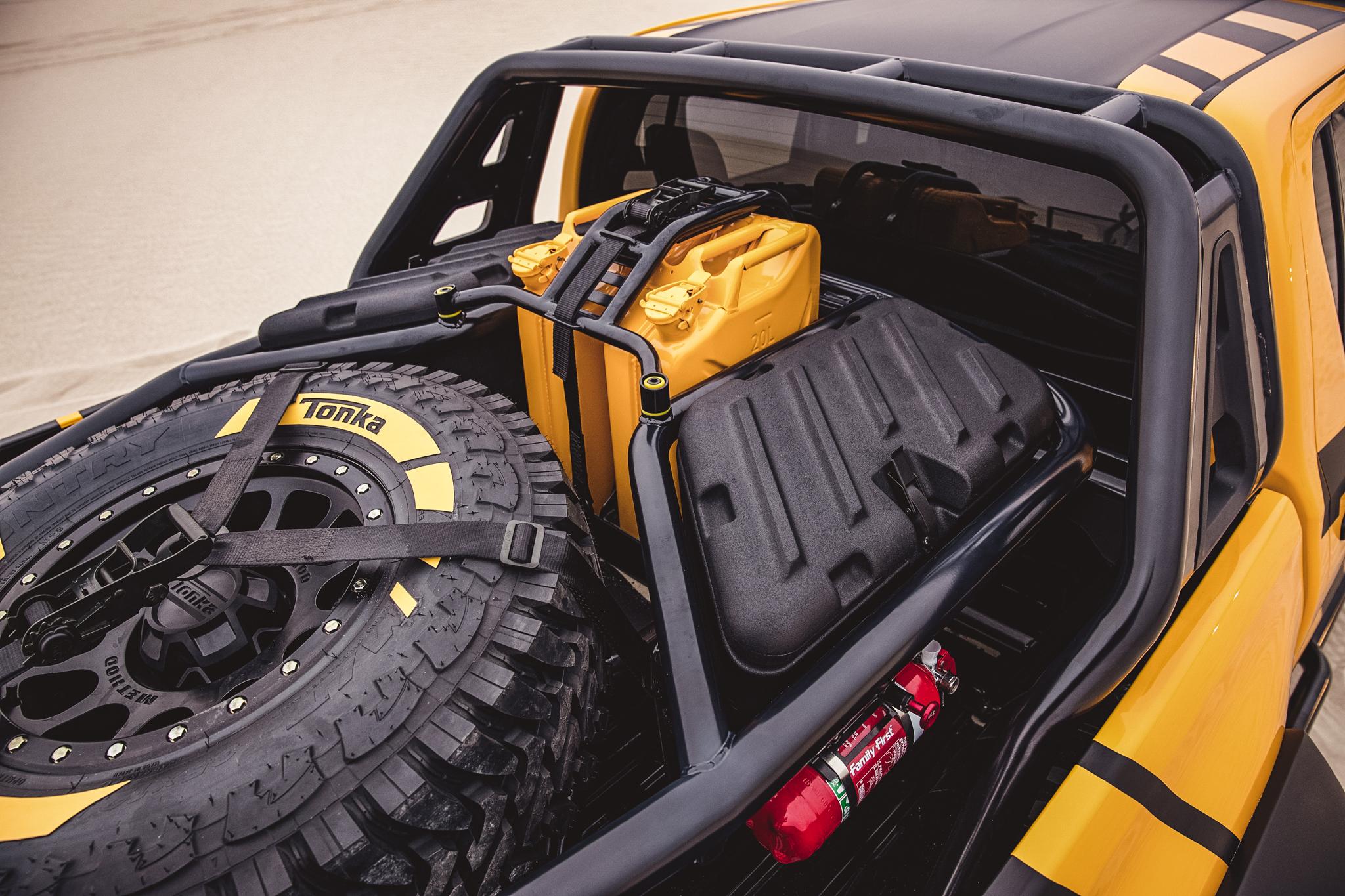 2048x1365 HiLux Tonka Concept Toyota 4x4 Double Cab SR5 Custom Tuning Pickup Truck Wallpaperx1365