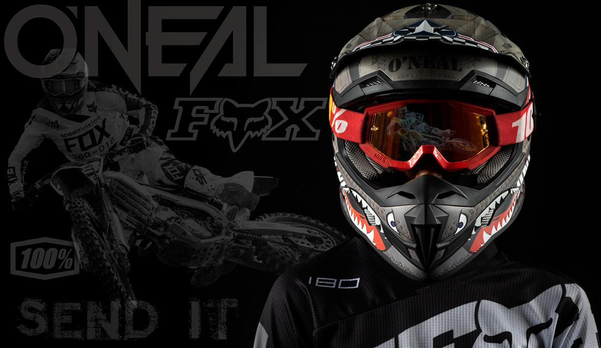 1200x695 Motocross riders