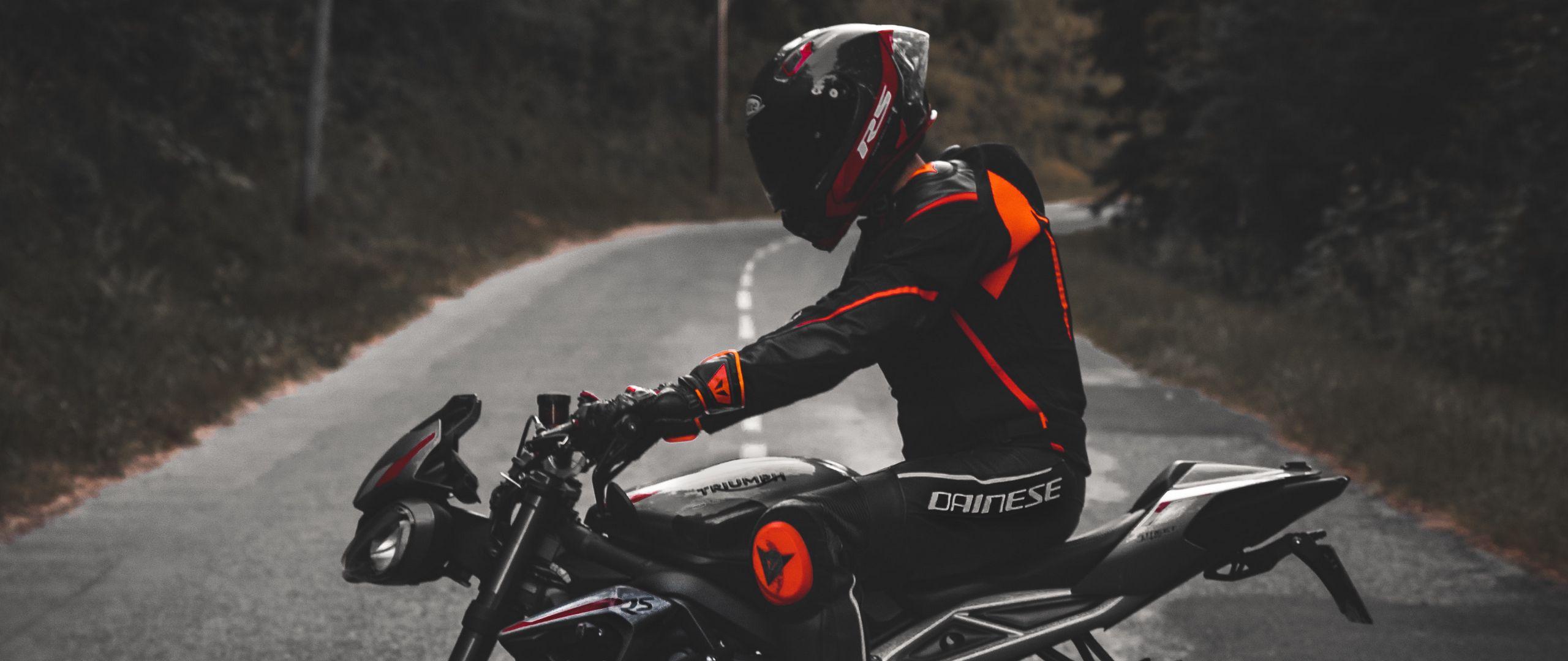2560x1080 Download wallpaper 2560x1080 motorcycle, motorcyclist, bike, equipment, helmet dual wide 1080p HD background