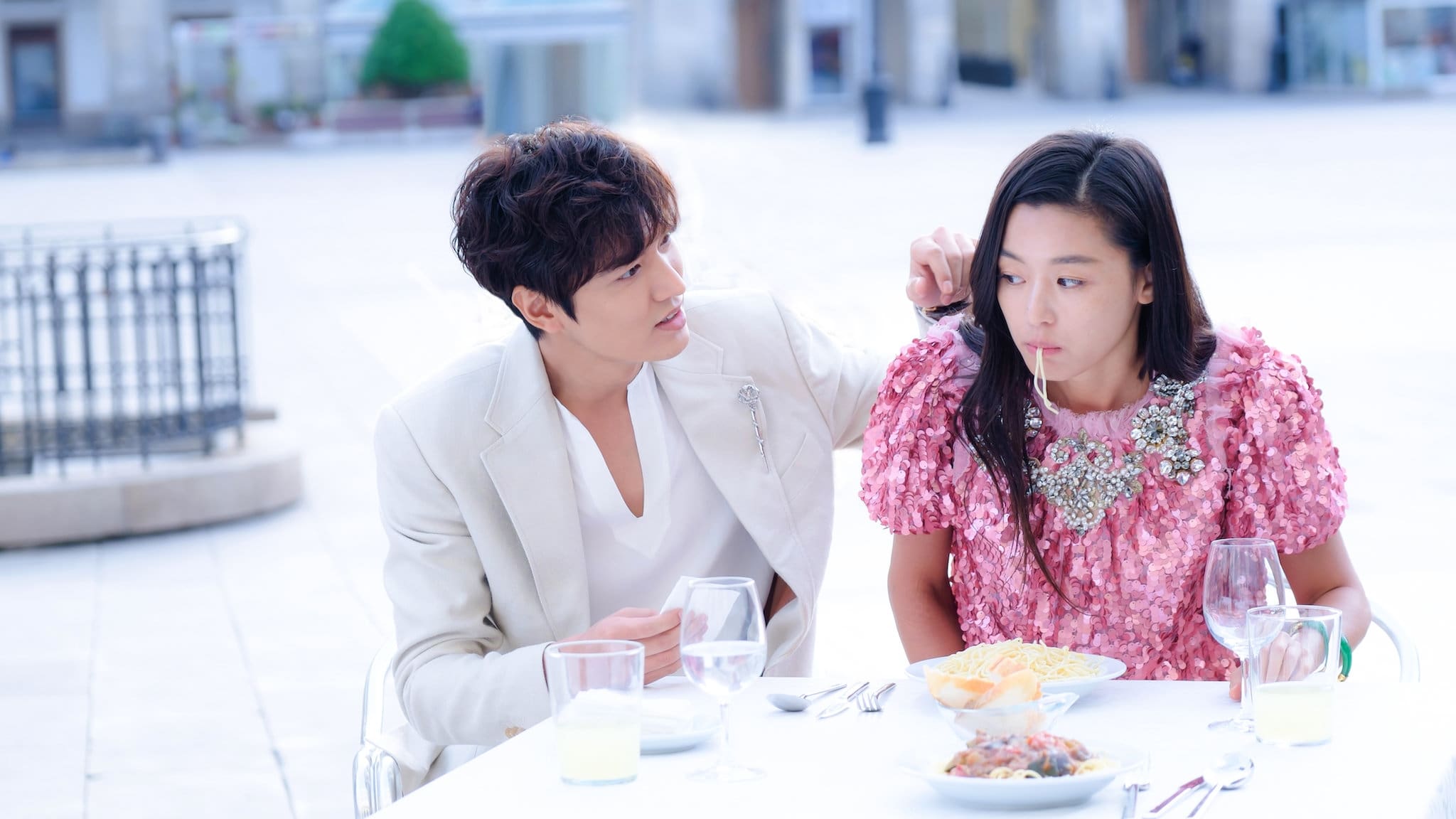 2048x1152 The BEST episodes of The Legend of the Blue Sea