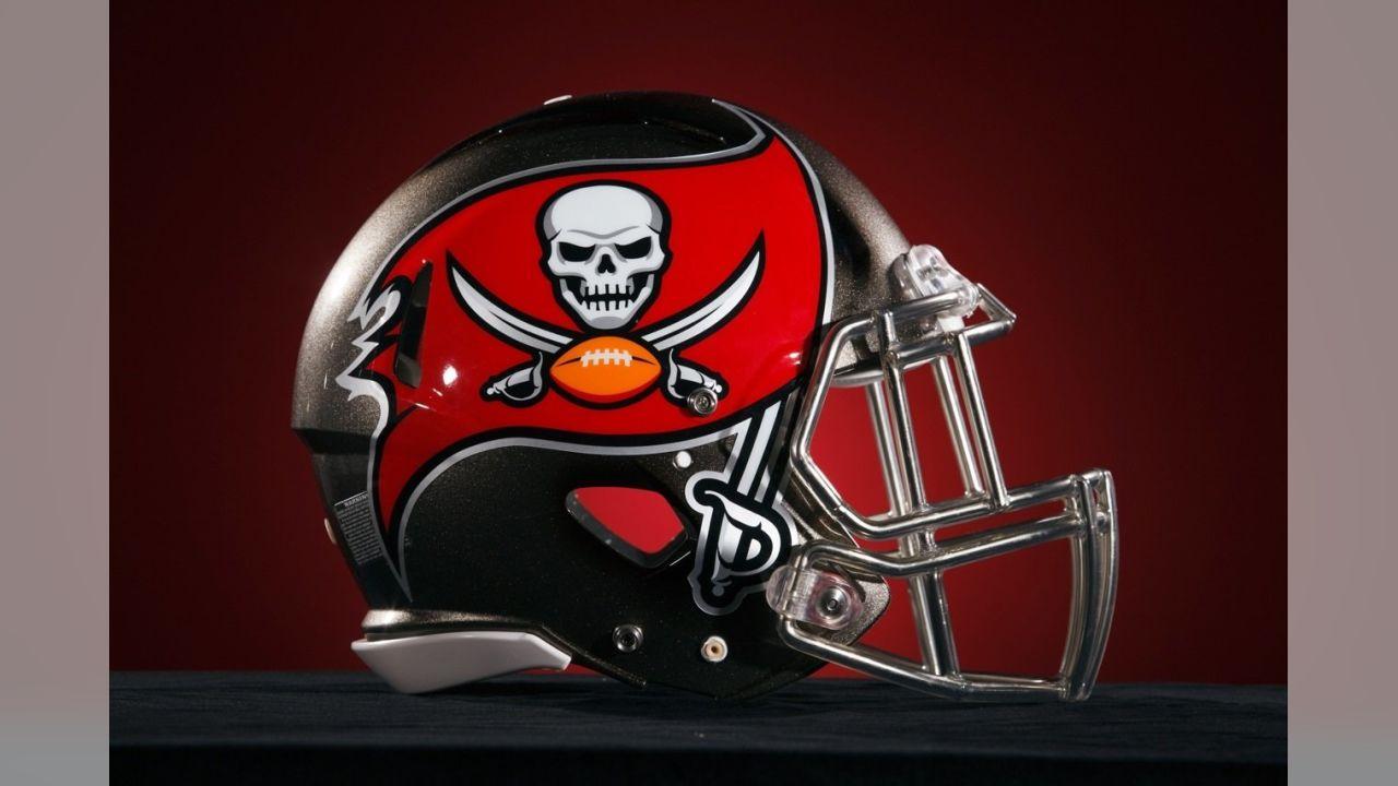 1280x720 Photos: Buccaneers New Helmet