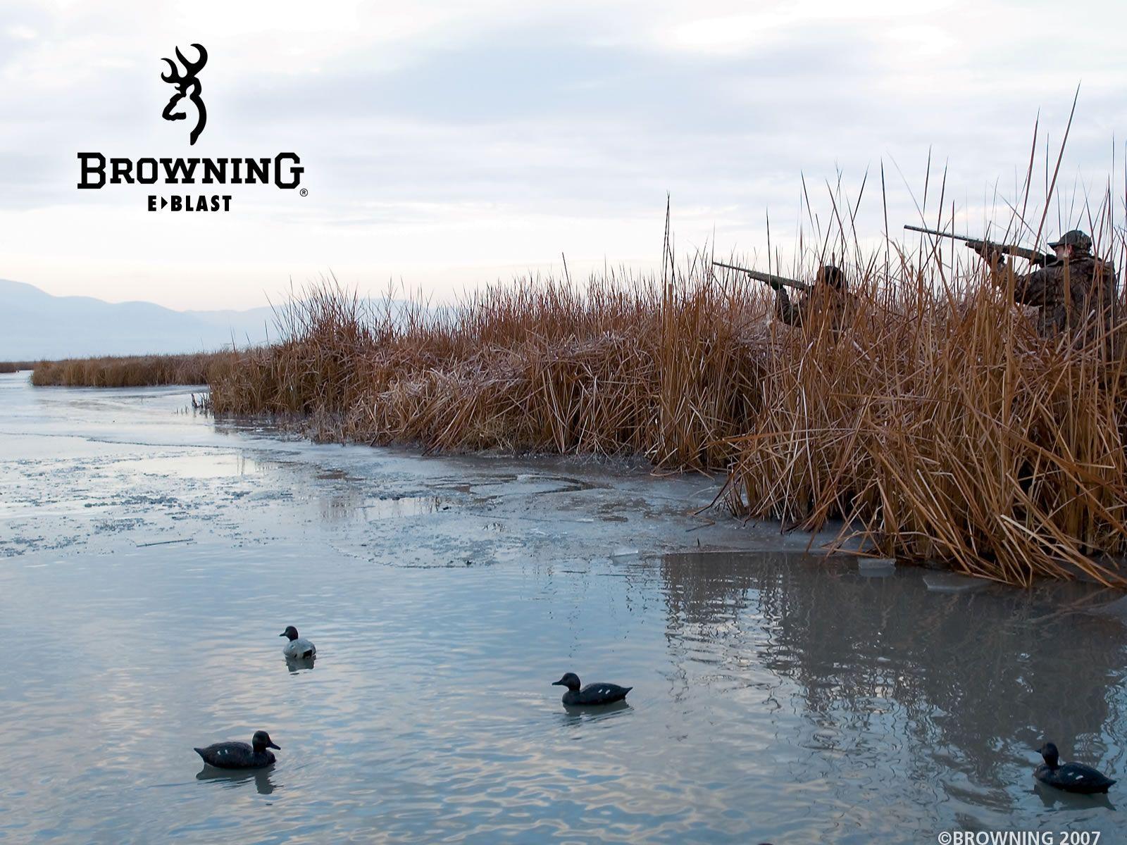 1600x1200 Browning