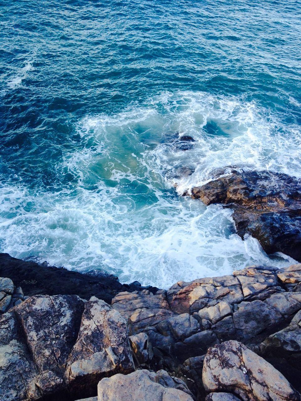 960x1280 Ocean Light Blue Aesthetic Wallpaper