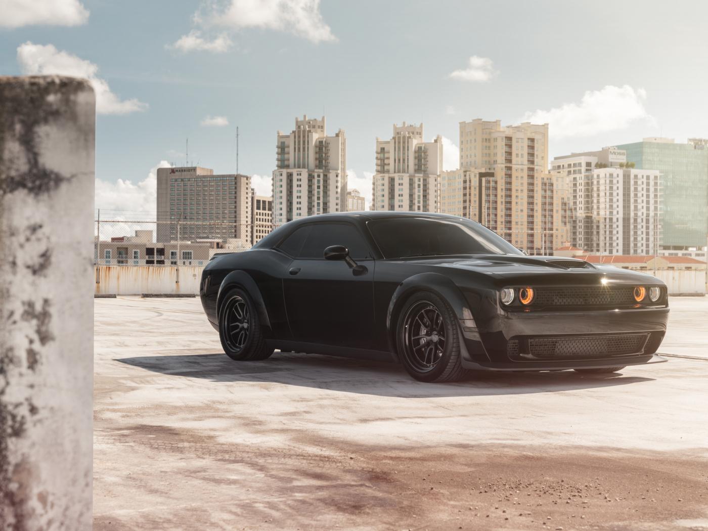 1400x1050 Download muscle car, black, dodge challenger srt, side view, 2019 1400x1050 wallpaper, standard 4:3 fullscreen 1400x1050 HD image, background, 21485