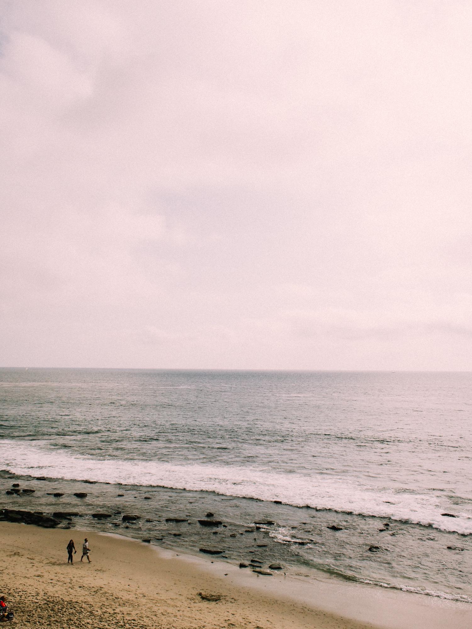 1500x2000 Hours in Laguna Beach