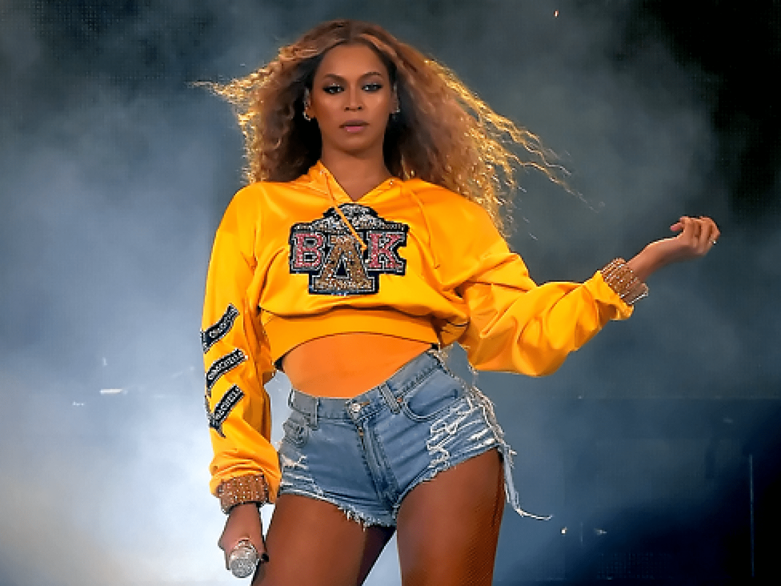 1600x1200 Beyoncé Birthday Quotes: Celebrate Singer's 37th #BeyDay With These Sayings