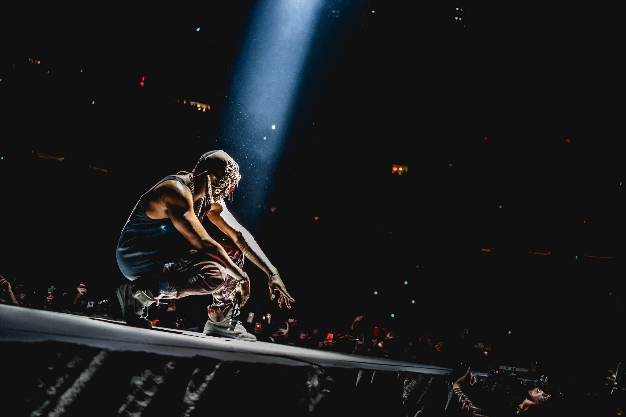 Yeezus Wallpaper HD APK for Android Download