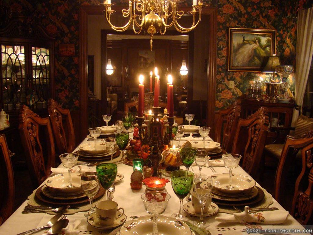 1024x768 Thanksgiving Turkey Dinner Wallpaper